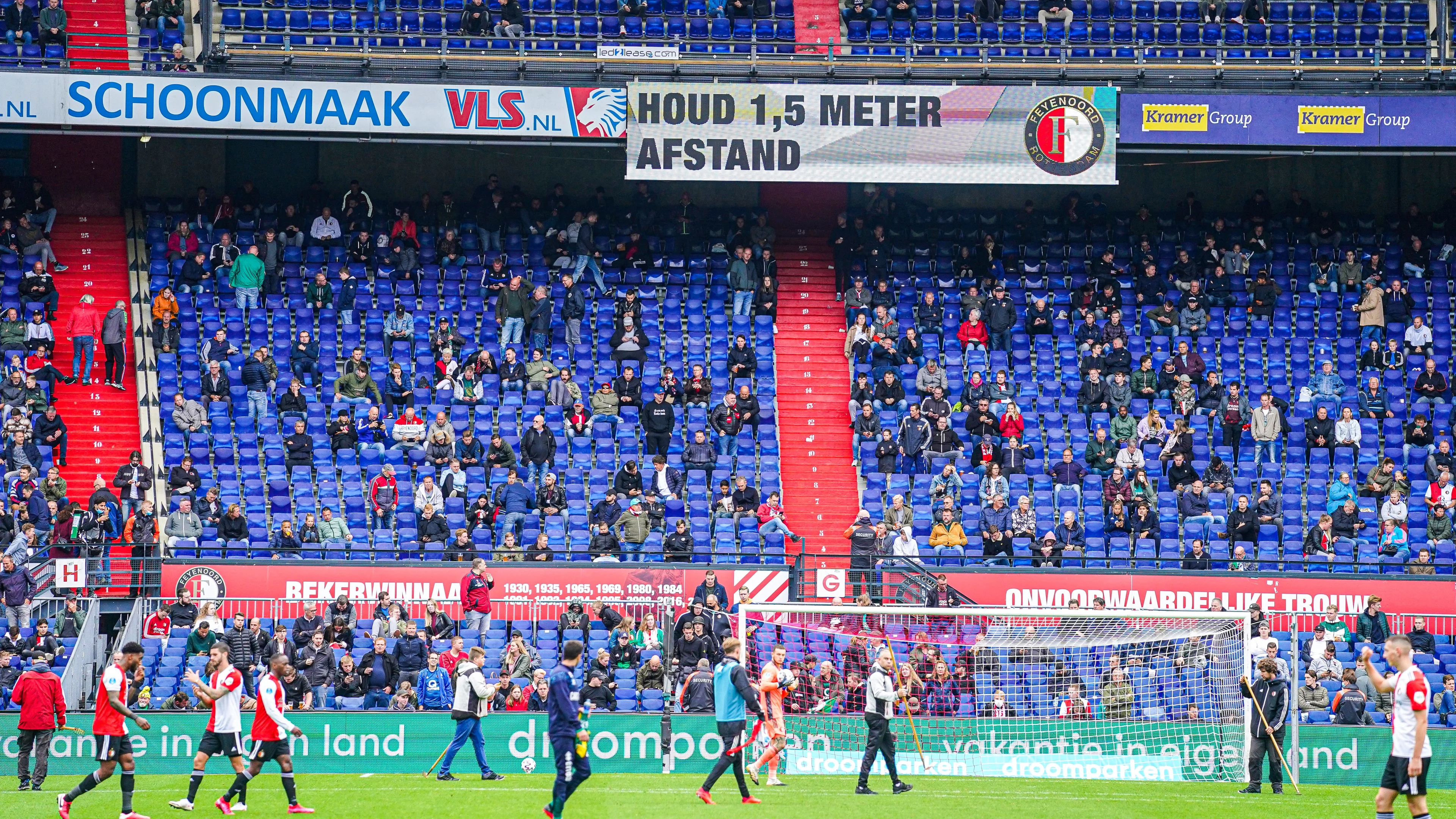 'Volle' voetbalstadions en festivals mogelijk vanaf 30 juni met toegangstest