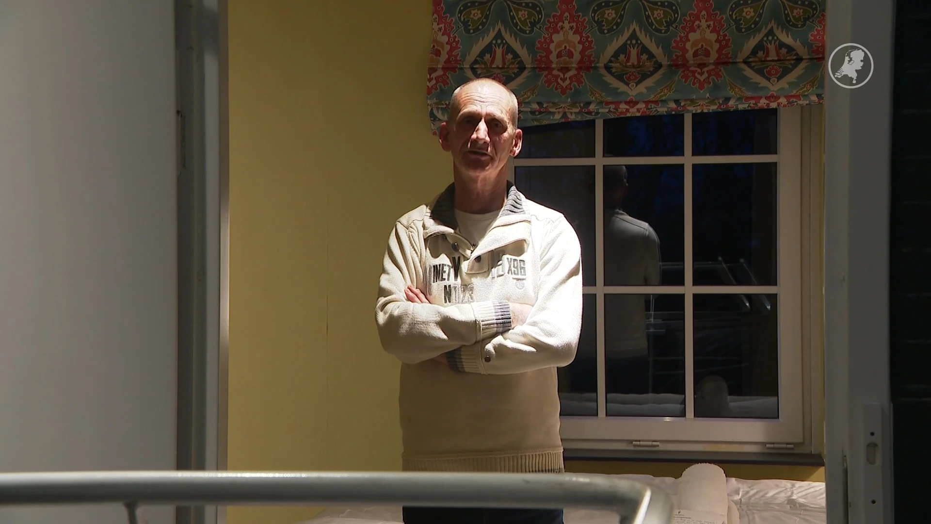 Miek ontsnapte uit zijn cel om kerst te vieren met z'n familie: 'Mijn ouders vonden het prima'