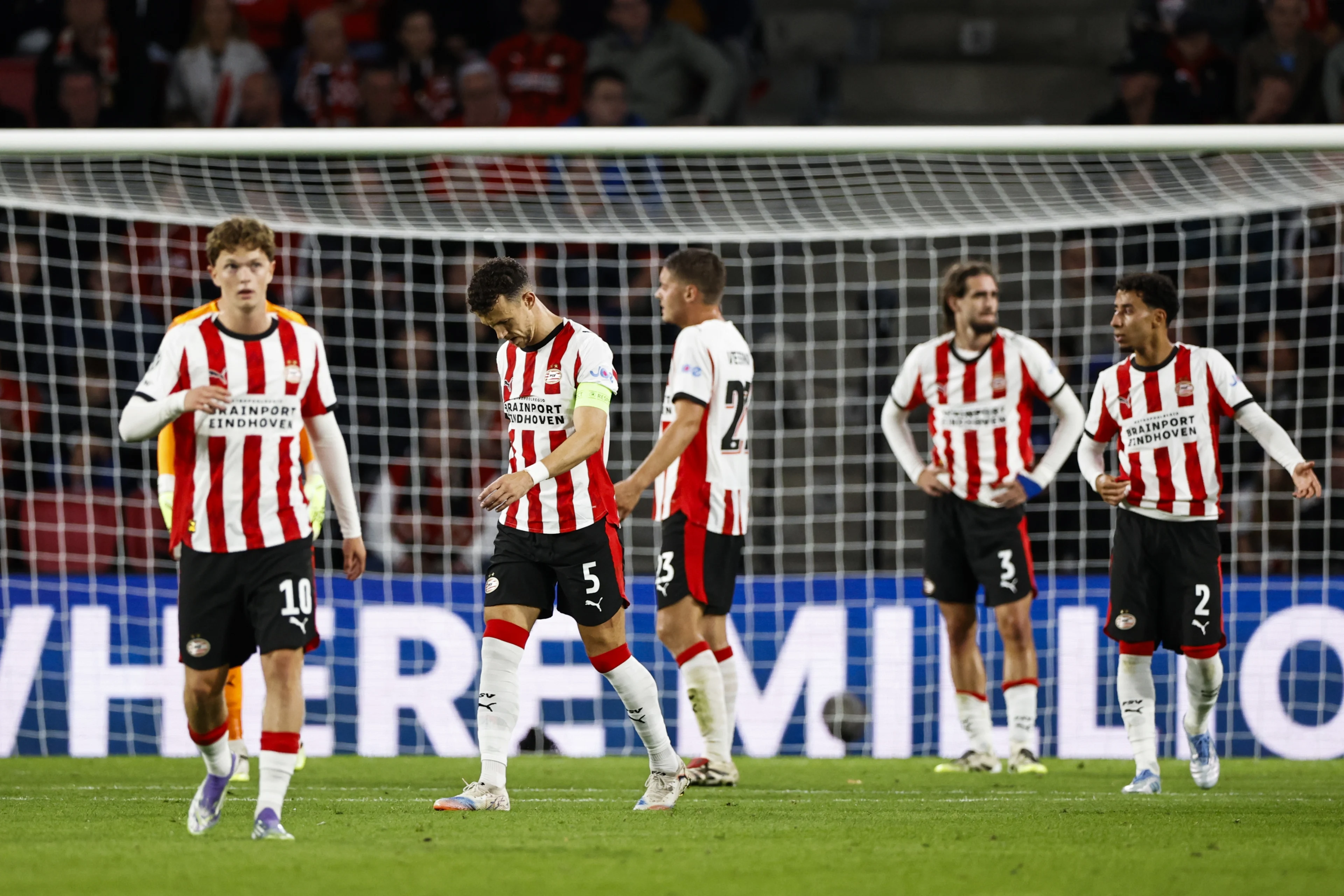 PSV bij start hoofdtoernooi Champions League onderuit tegen Union (1-3)