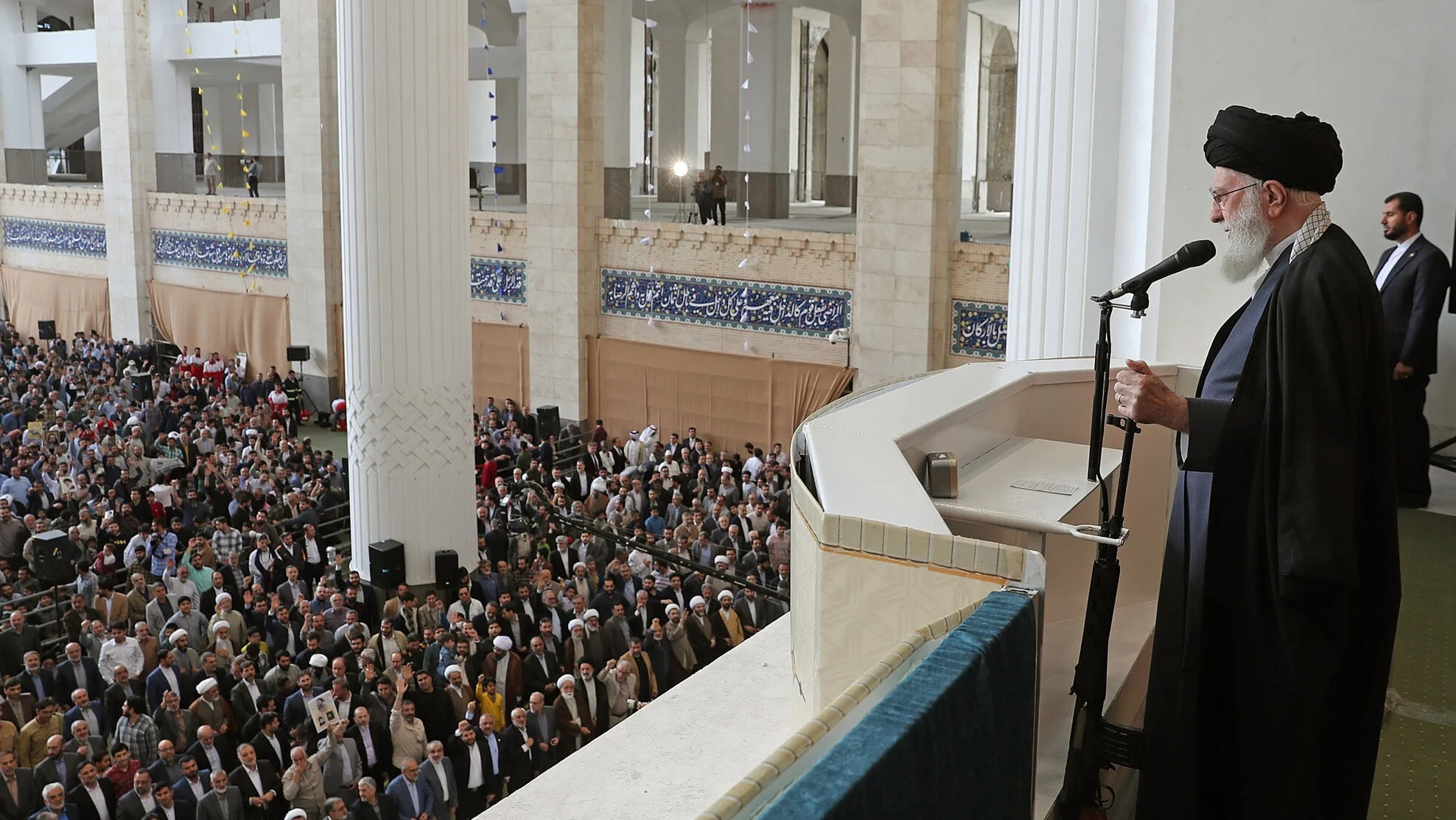 Spanningen Iran lopen op: Nederlandse ambassade in Teheran gesloten