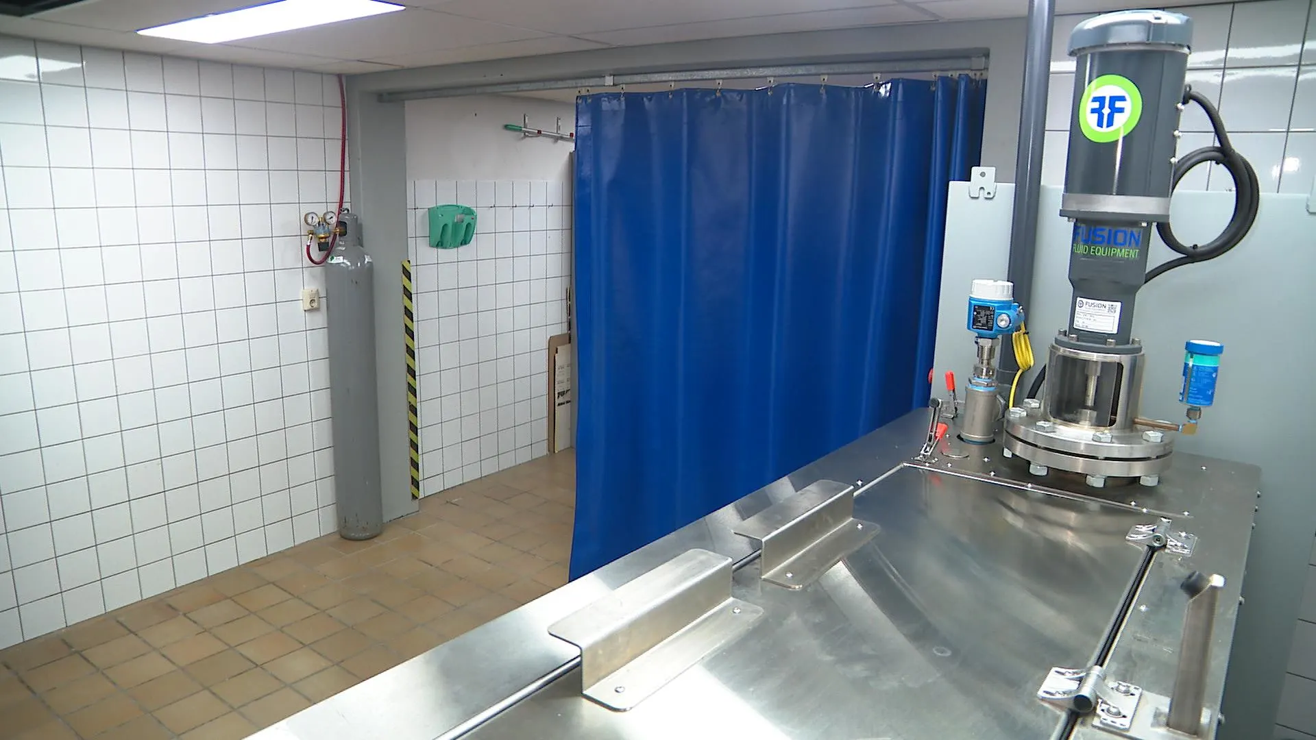 Begraven, cremeren of resomeren? Sandro doet het al bij dieren