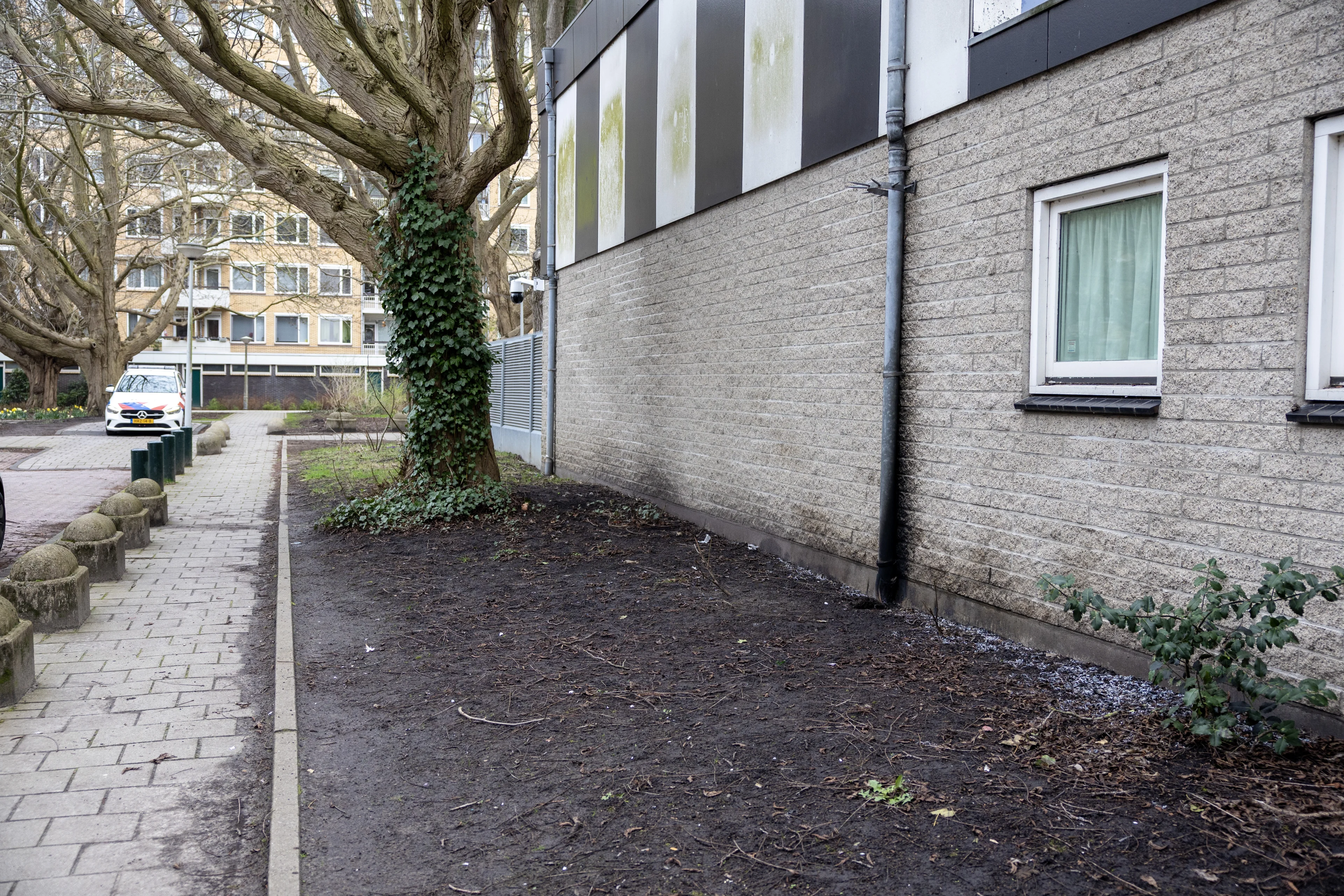 Gerichte aanslag op Joodse school in Amsterdam, online beelden gedeeld