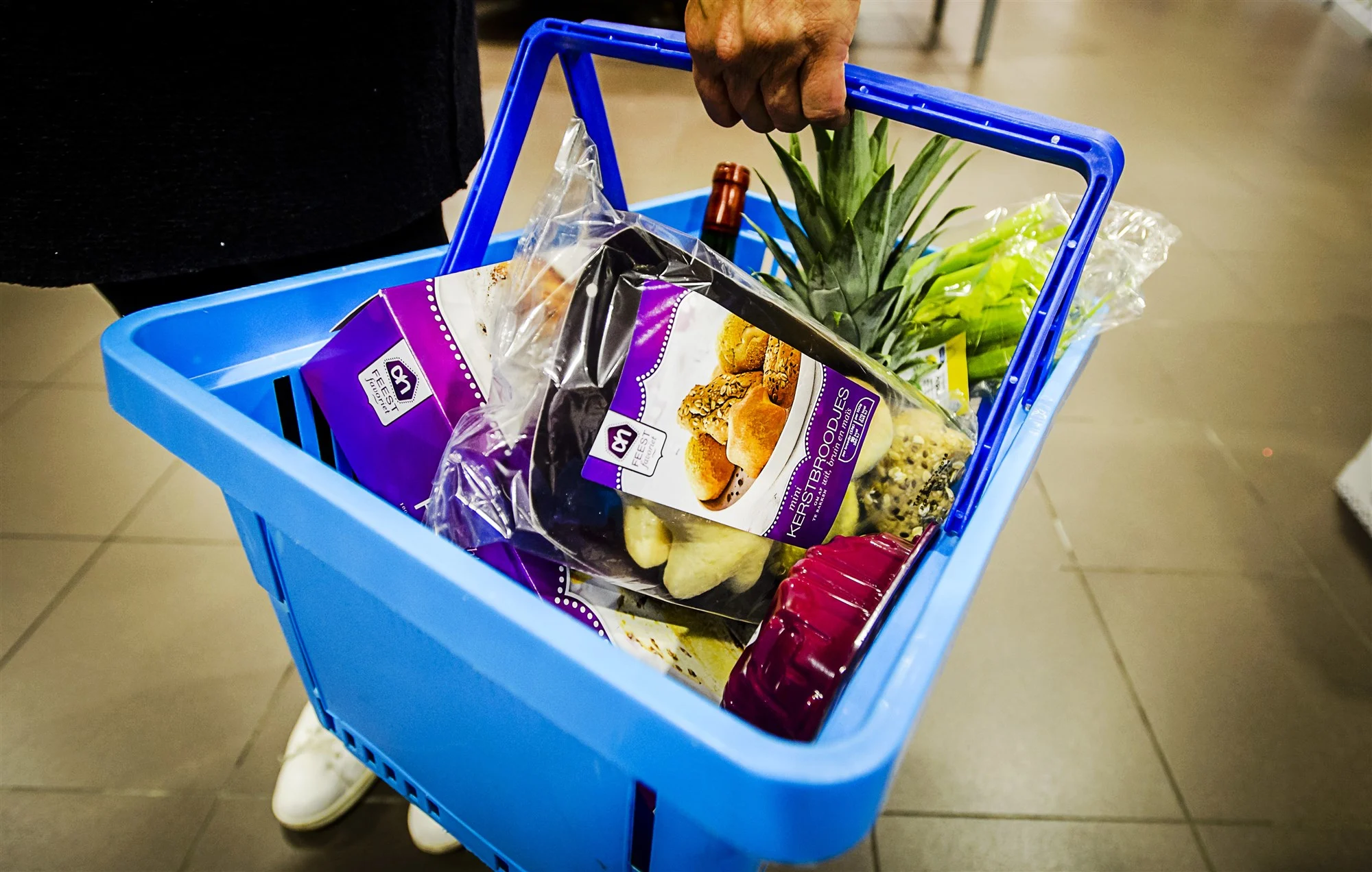 AH bezorgt boodschappen in Brabant niet tot in keuken om corona