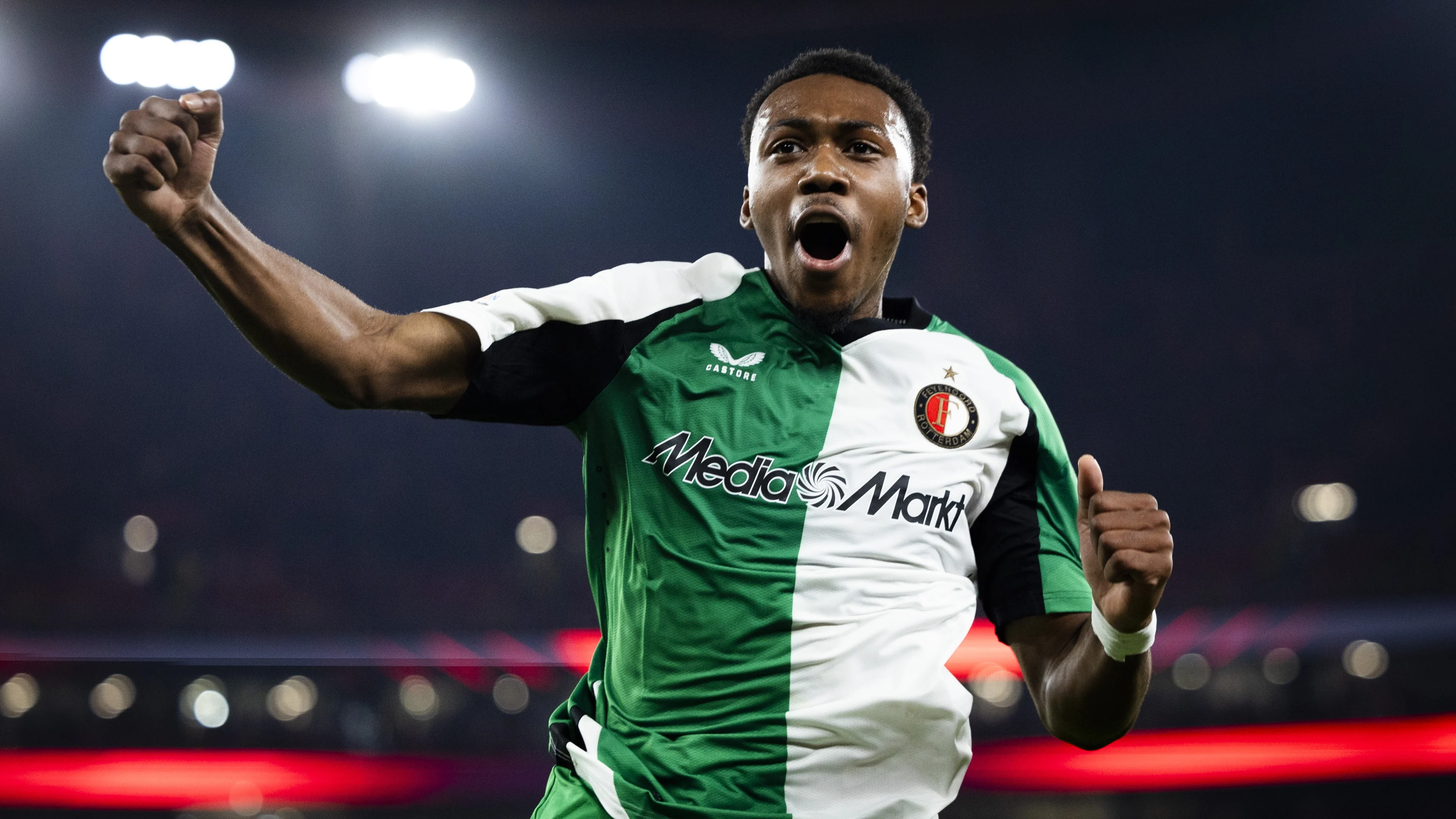 Feyenoord boekt belangrijke overwinning op Benfica in Champions League