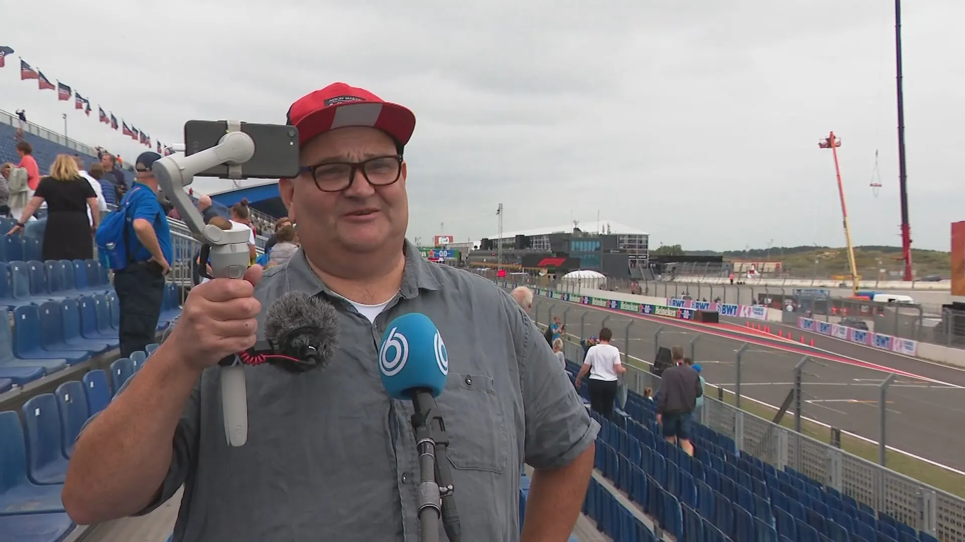 Superfan Bas neemt alvast een kijkje op het circuit van Zandvoort: 'Dit is een droom'