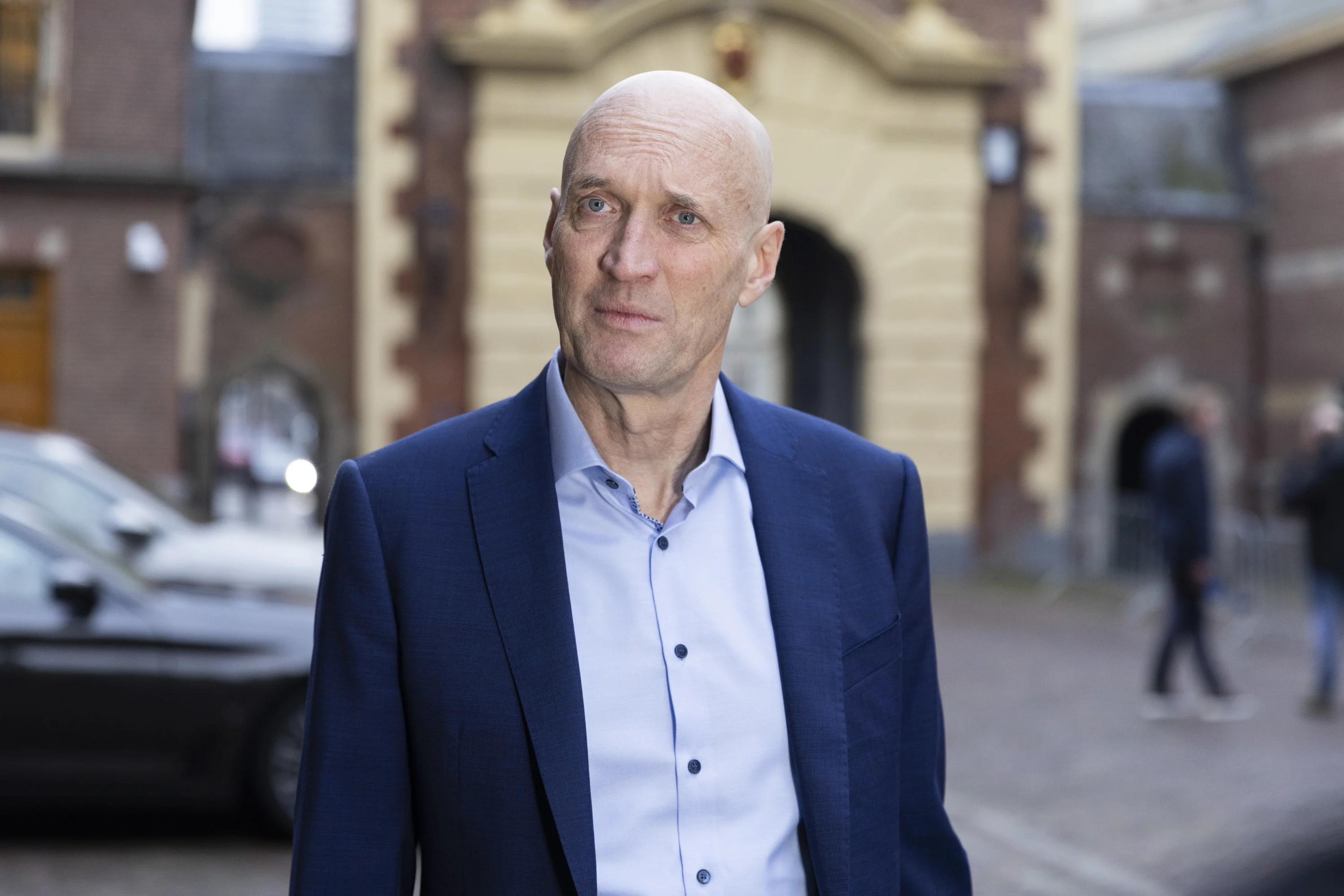 Kuipers laat keuze voor locaties kinderhartcentra opnieuw onderzoeken