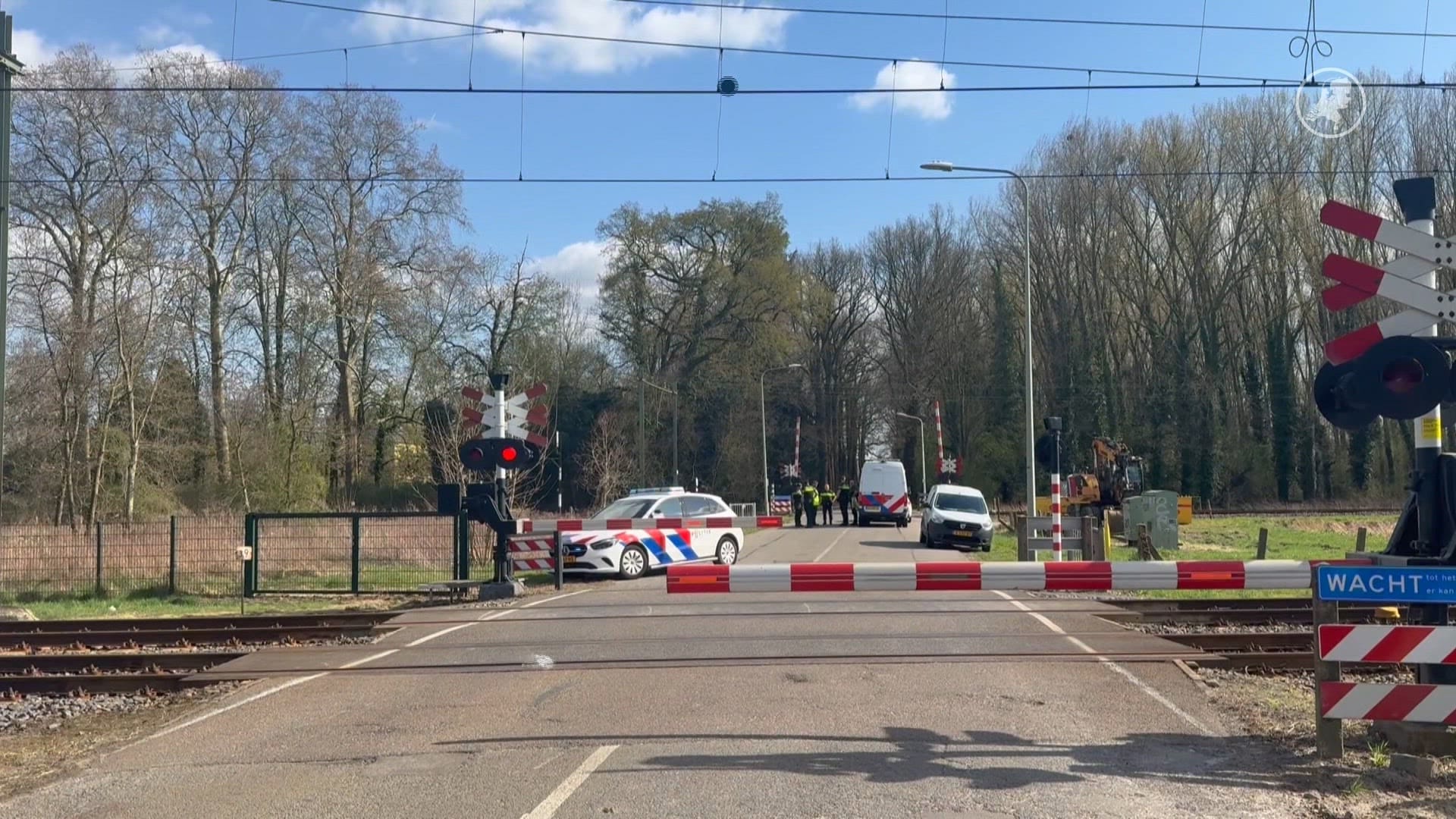 Dodelijke aanrijding bij bewaakte spoorwegovergang in Limburg