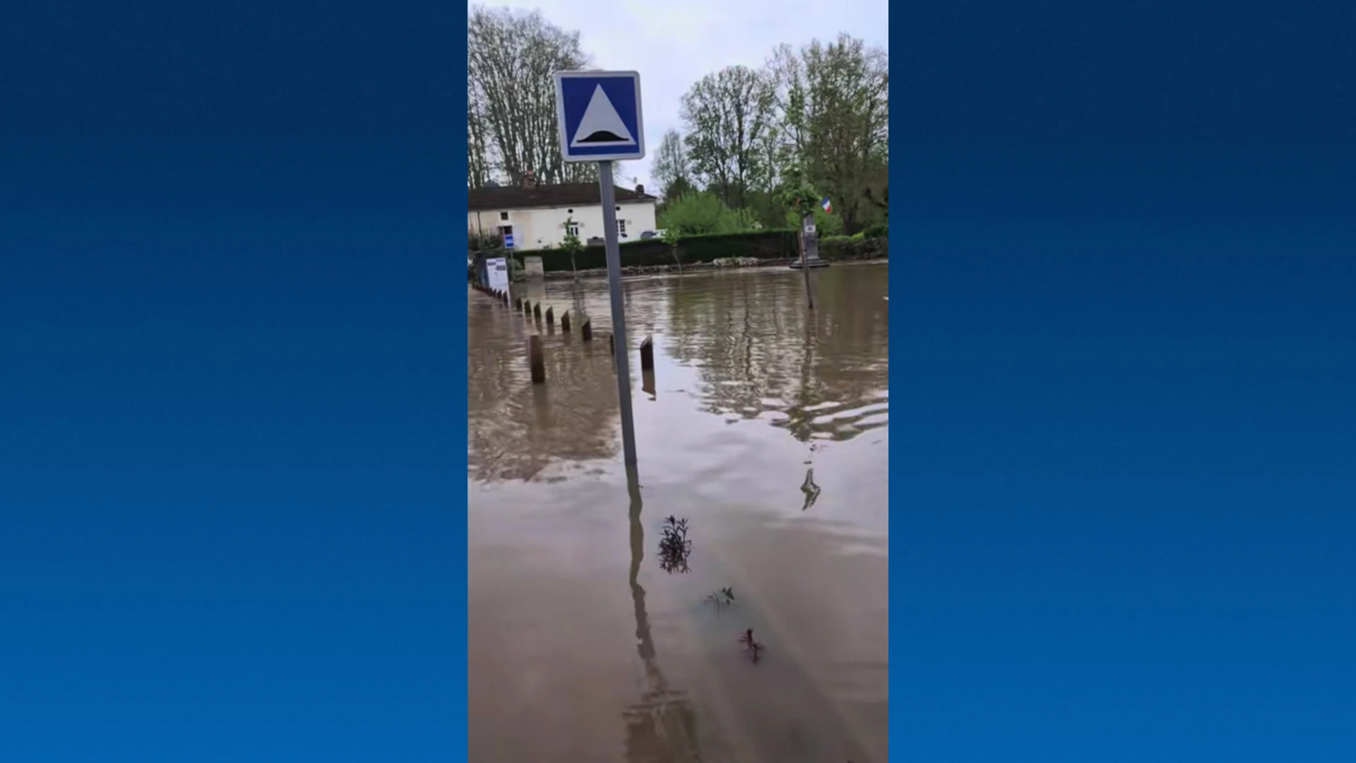 Overstromingen in Frankrijk: campings dicht en vakantiegangers geëvacueerd