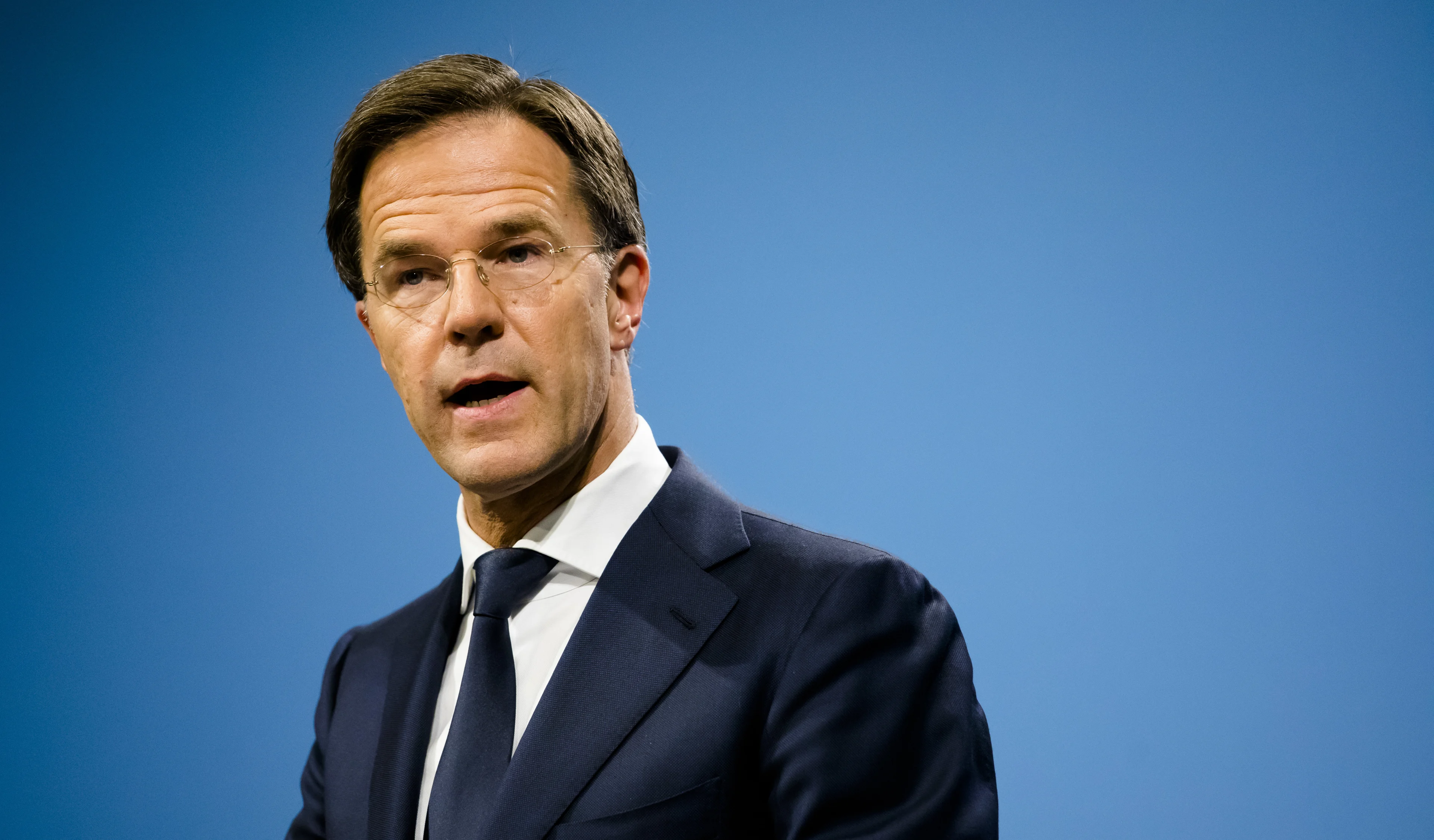 Premier Rutte roept crisisteam kabinet bijeen vanwege coronavirus