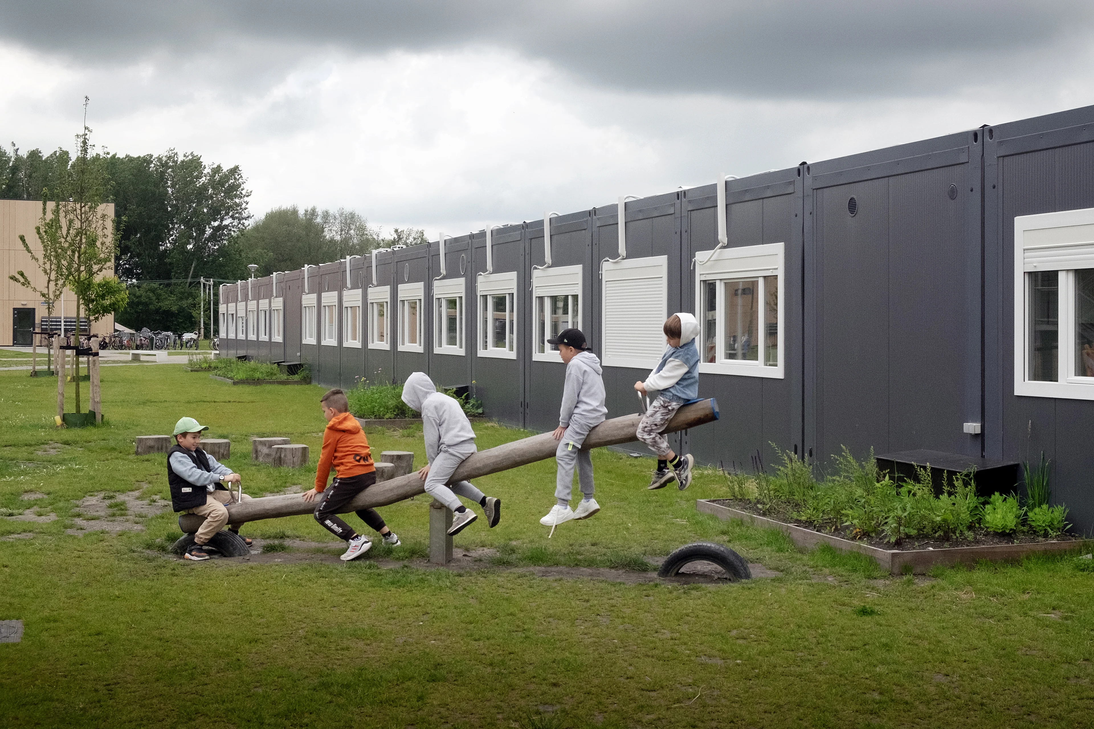 Rumoerig debat over opvang 400 asielzoekers in nieuwe wijk Zwolle