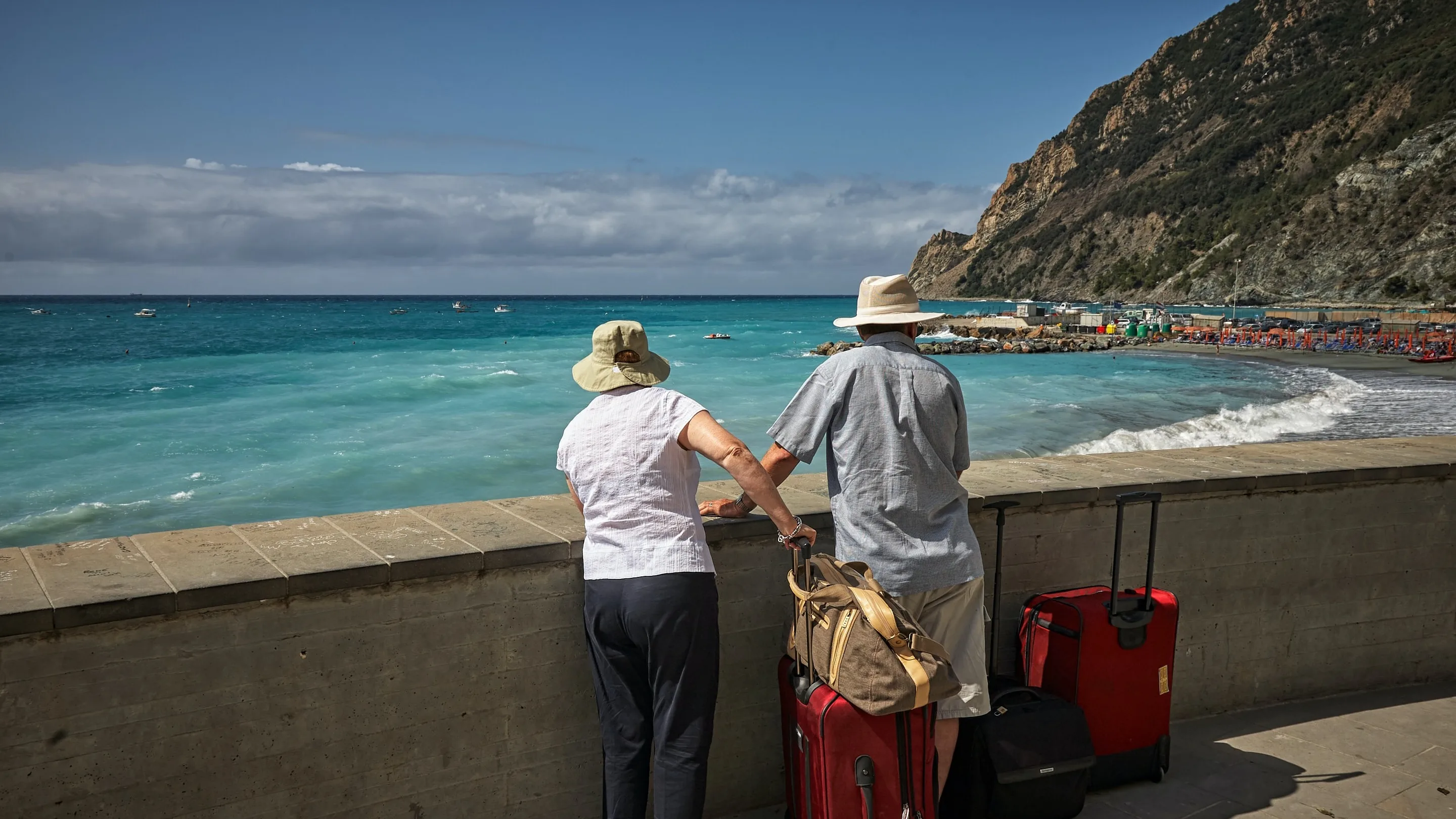 Nederlander boekt vakantie dit jaar later en minder vaak