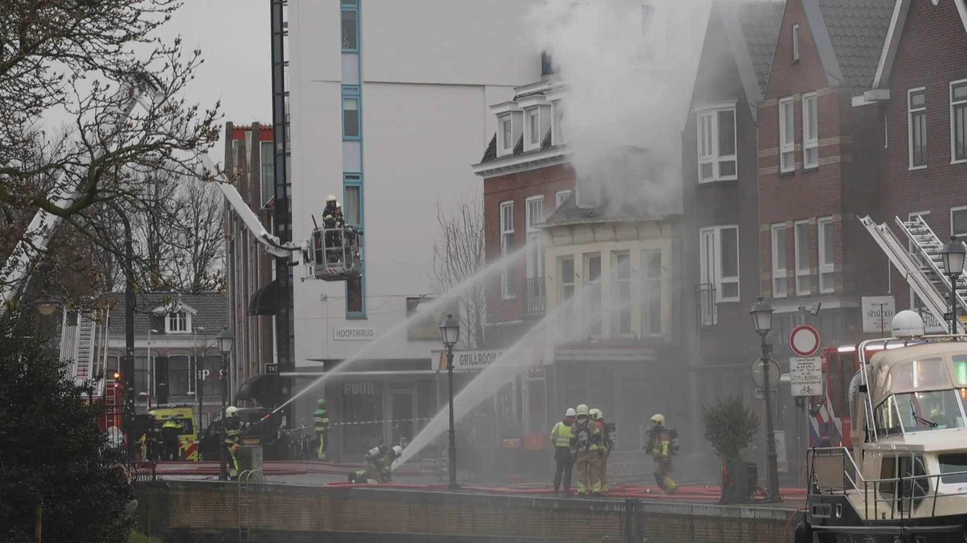 Grote brand in een grillroom in Heerenveen