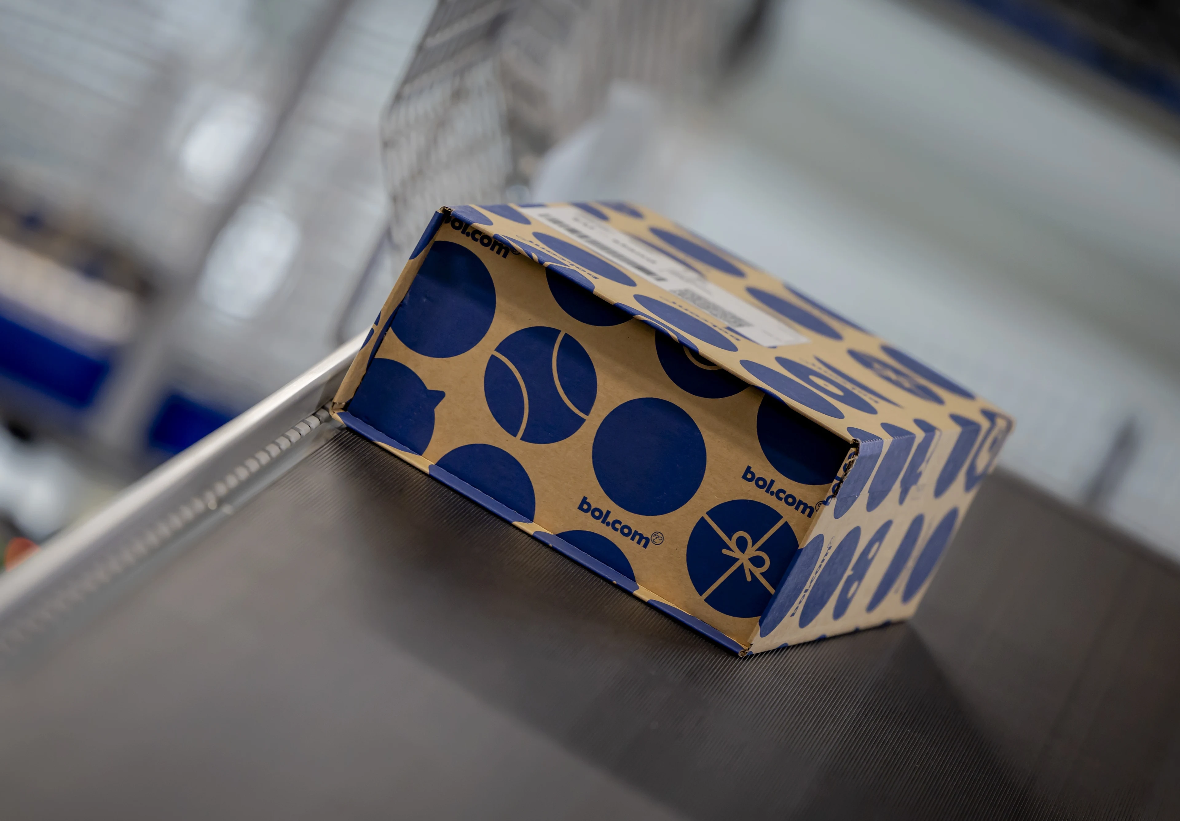 Bol.com stopt verkoop sekspoppen die lijken op kinderen