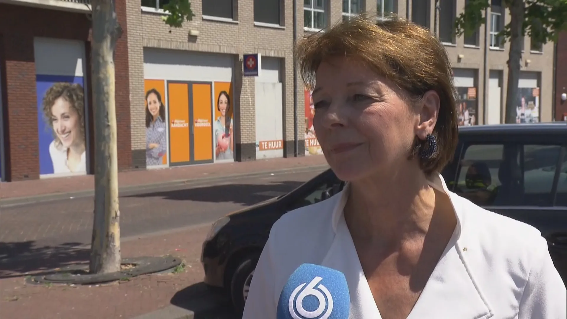 'We leven in een moeilijke tijd, maar dit kan echt niet': burgemeester Helmond hekelt geweld tegen politie