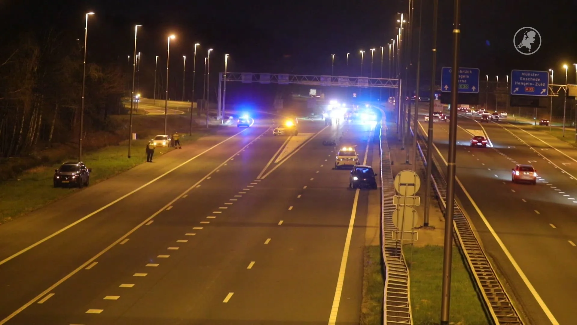 Motorrijder (22) overlijdt bij ernstig ongeluk op A35 bij Borne