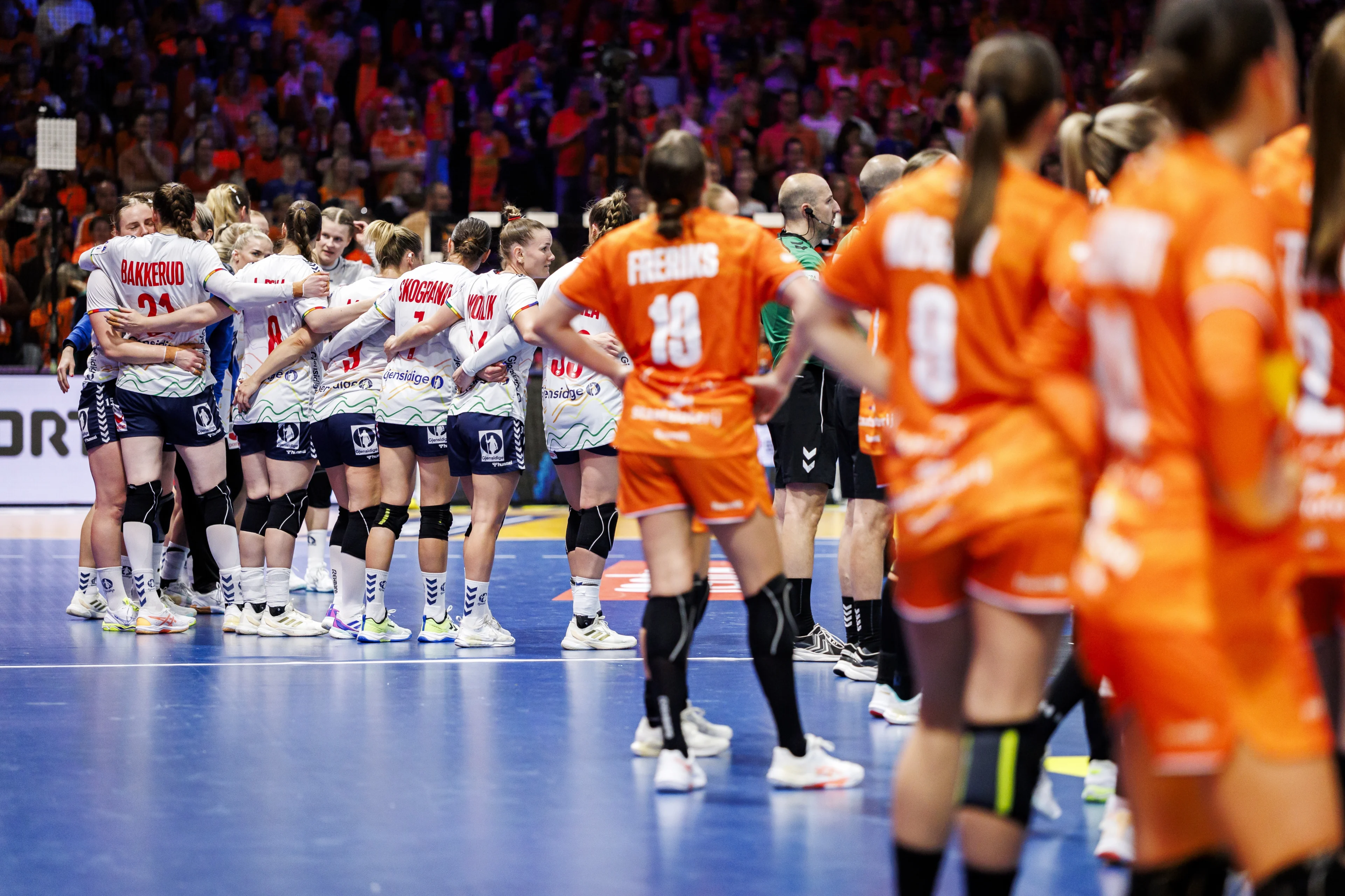 Handbalsters verliezen halve finale WK van te sterk Noorwegen