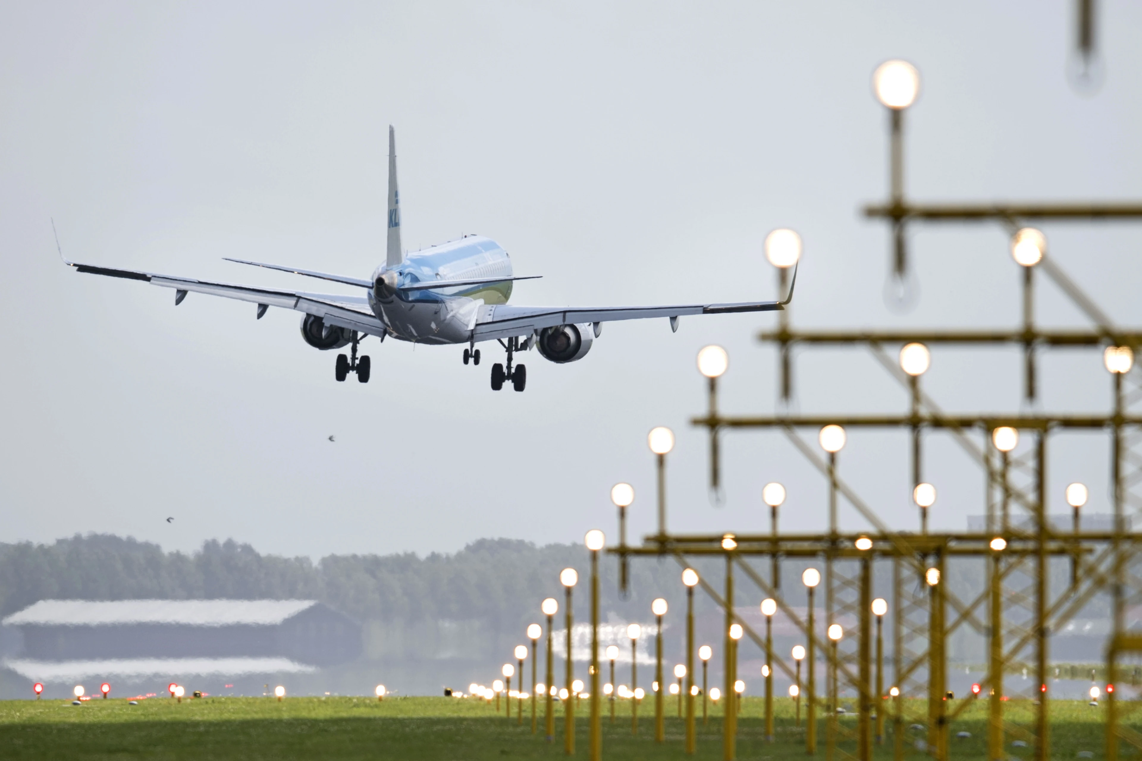 KLM schrapt maandag 158 vluchten vanwege storm Ciara