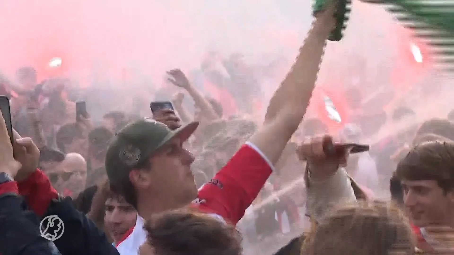 Politie: kampioensfeest Feyenoord goed verlopen, 21 aanhoudingen