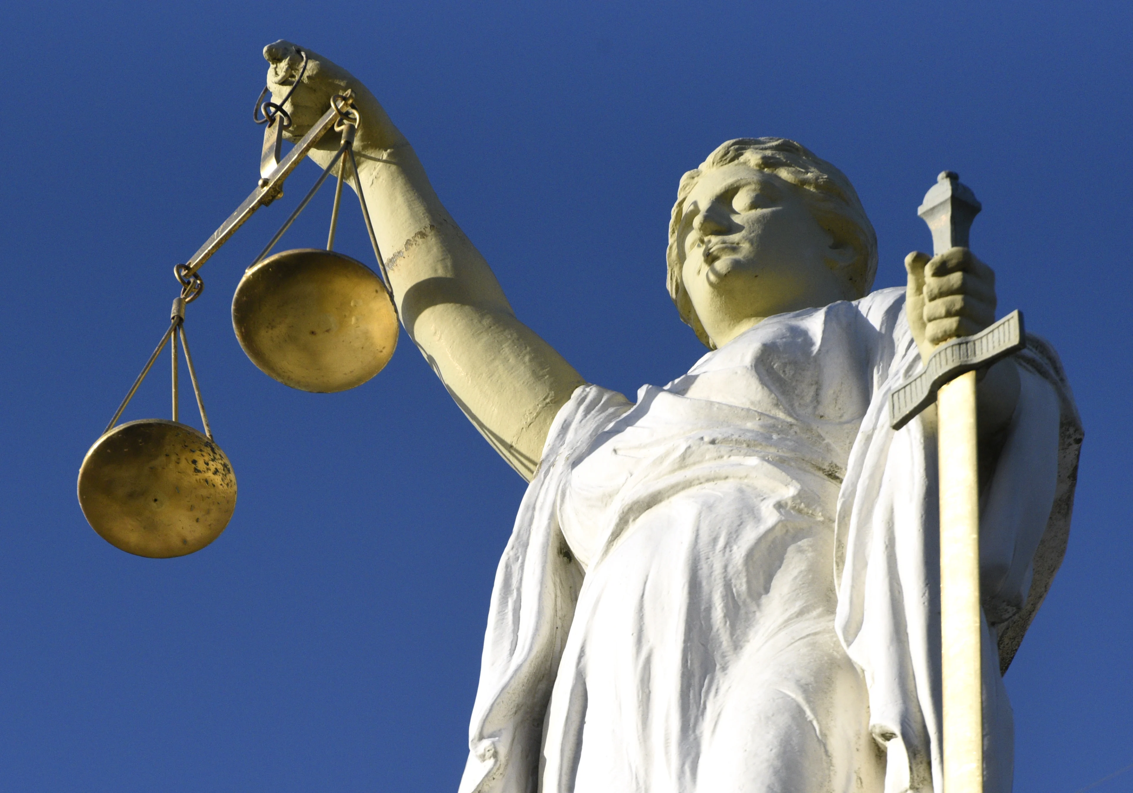 18 jaar cel en tbs voor moord op Chantal de Vries (27) in Hengelo