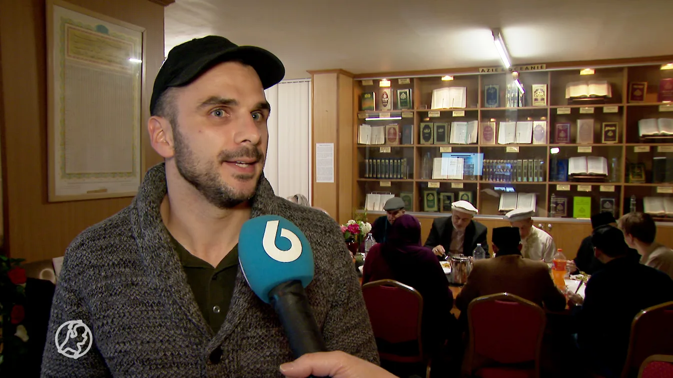 Steeds meer Nederlanders bekeren zich tot islam, ook Tom (32)