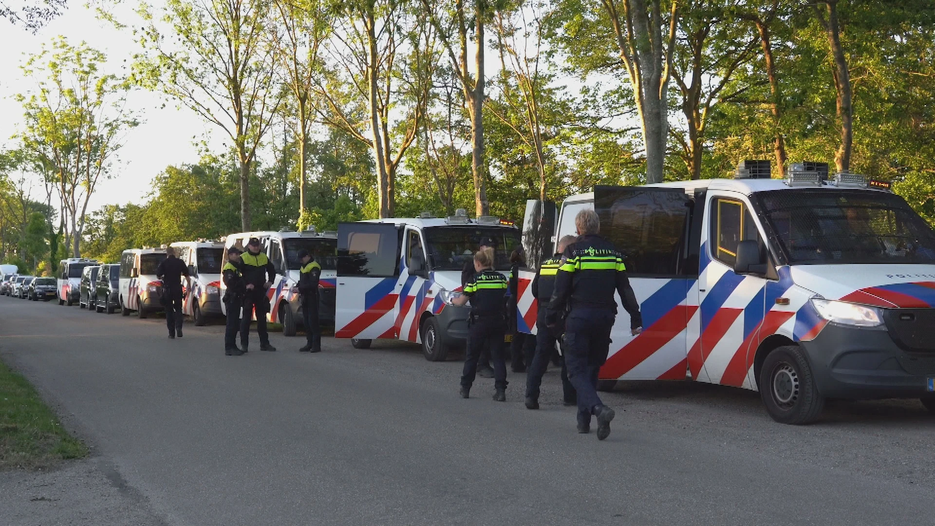 Broer vermiste Jeffrey (10) en Emma (8): 'Kinderen zijn meegenomen door hun vader'