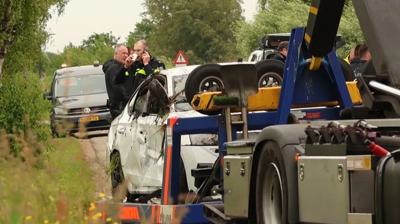 Doden in te water geraakte auto Vinkeveen waren beiden 27 jaar
