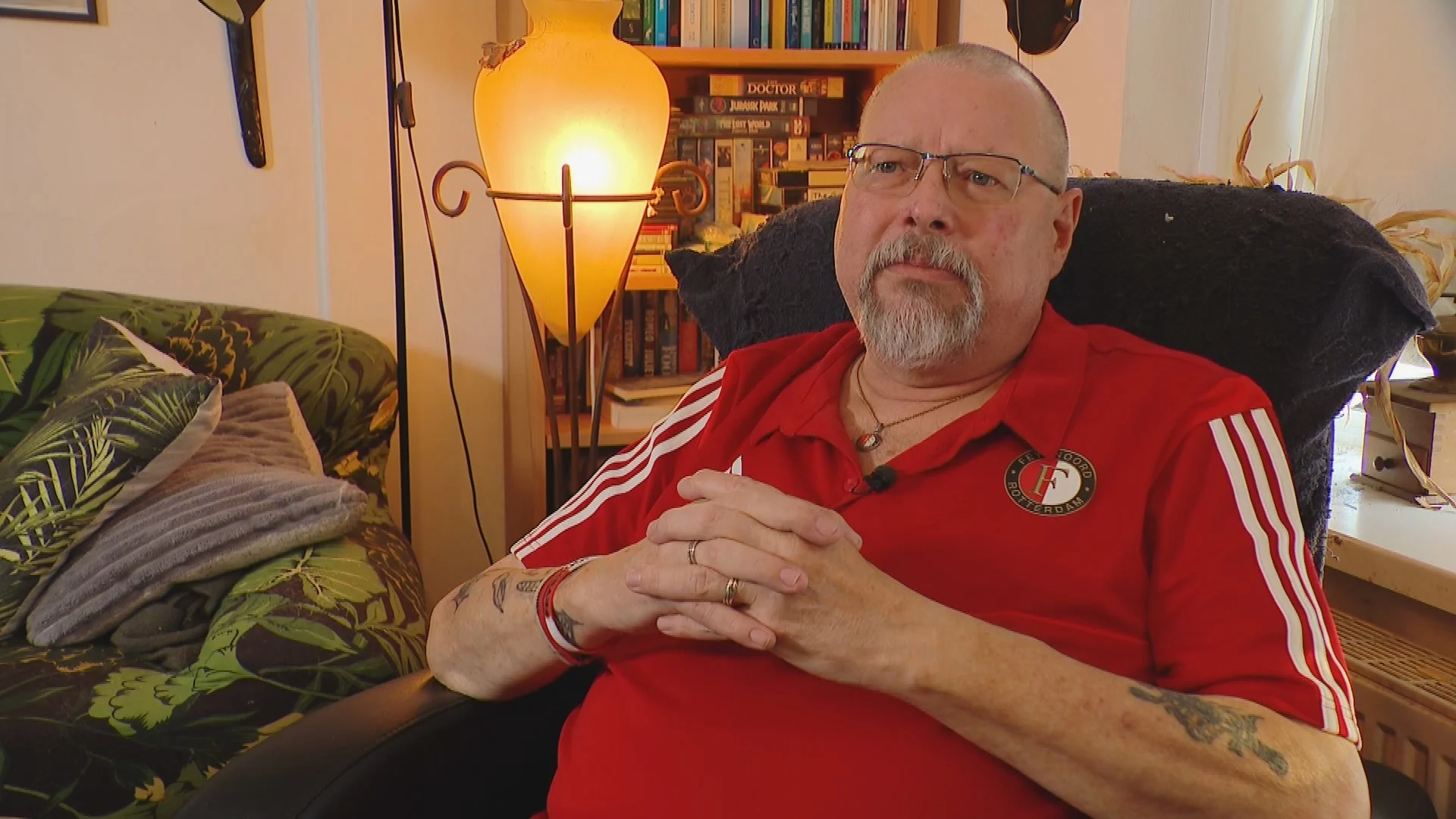 Jurrien zat zó diep in de schulden dat hij geen uitweg meer zag: 'Jaloers op degene in de doodskist'