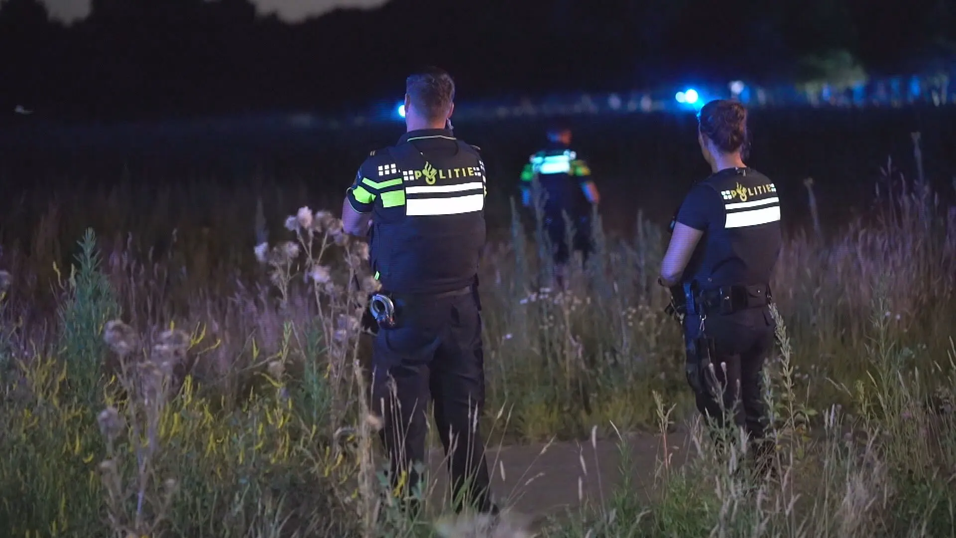 'Man bedreigt omstanders met hakbijl in Eindhoven, weet ondanks politie-achtervolging te ontkomen'