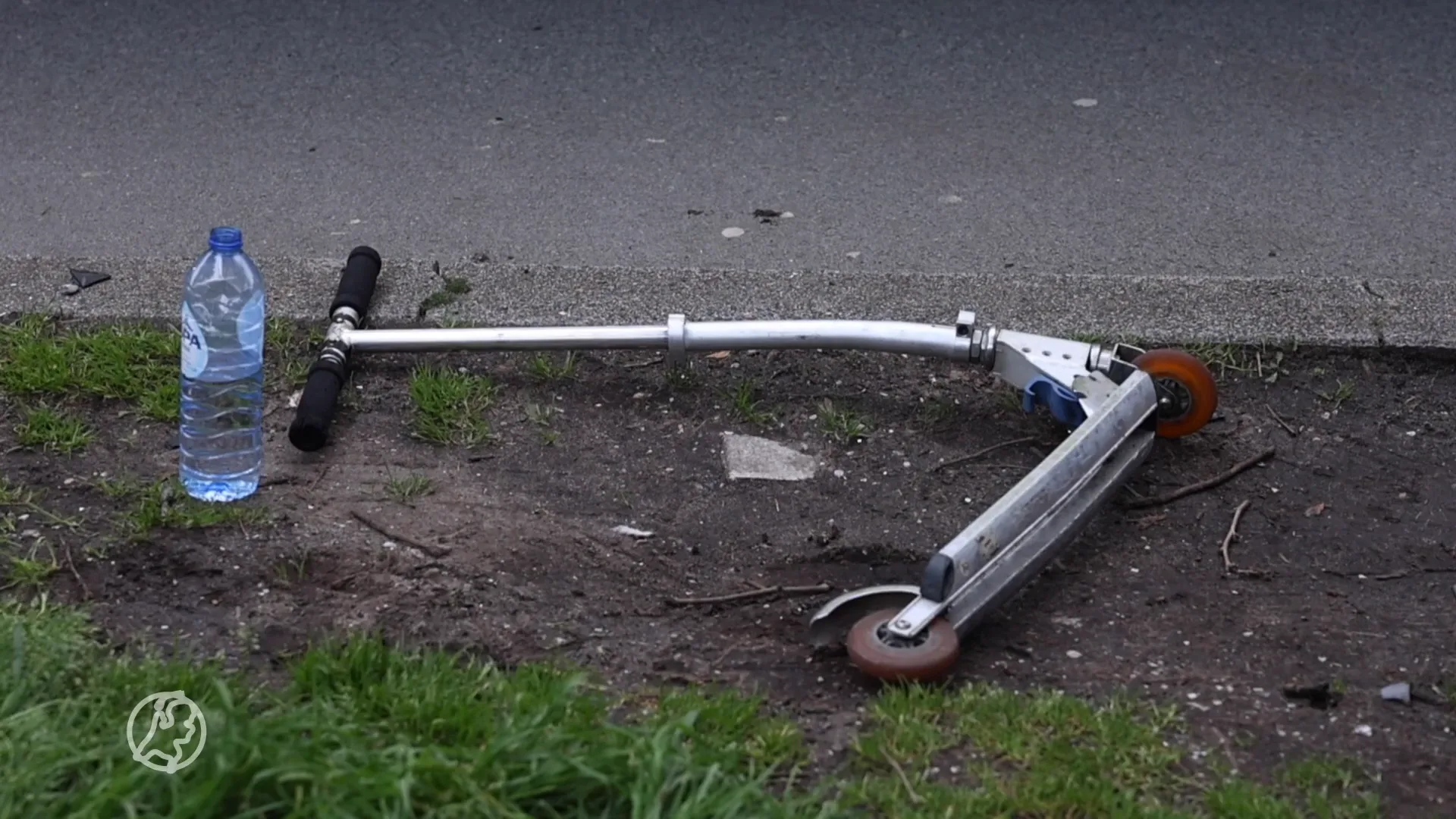 Jongetje op step aangereden door auto in Den Haag