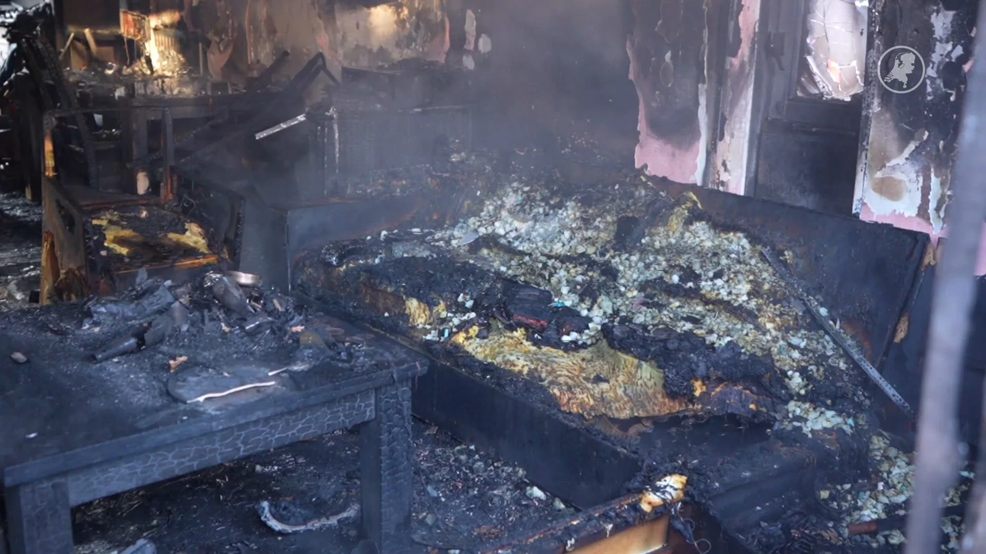 Bewoner gered bij uitslaande woningbrand in Best