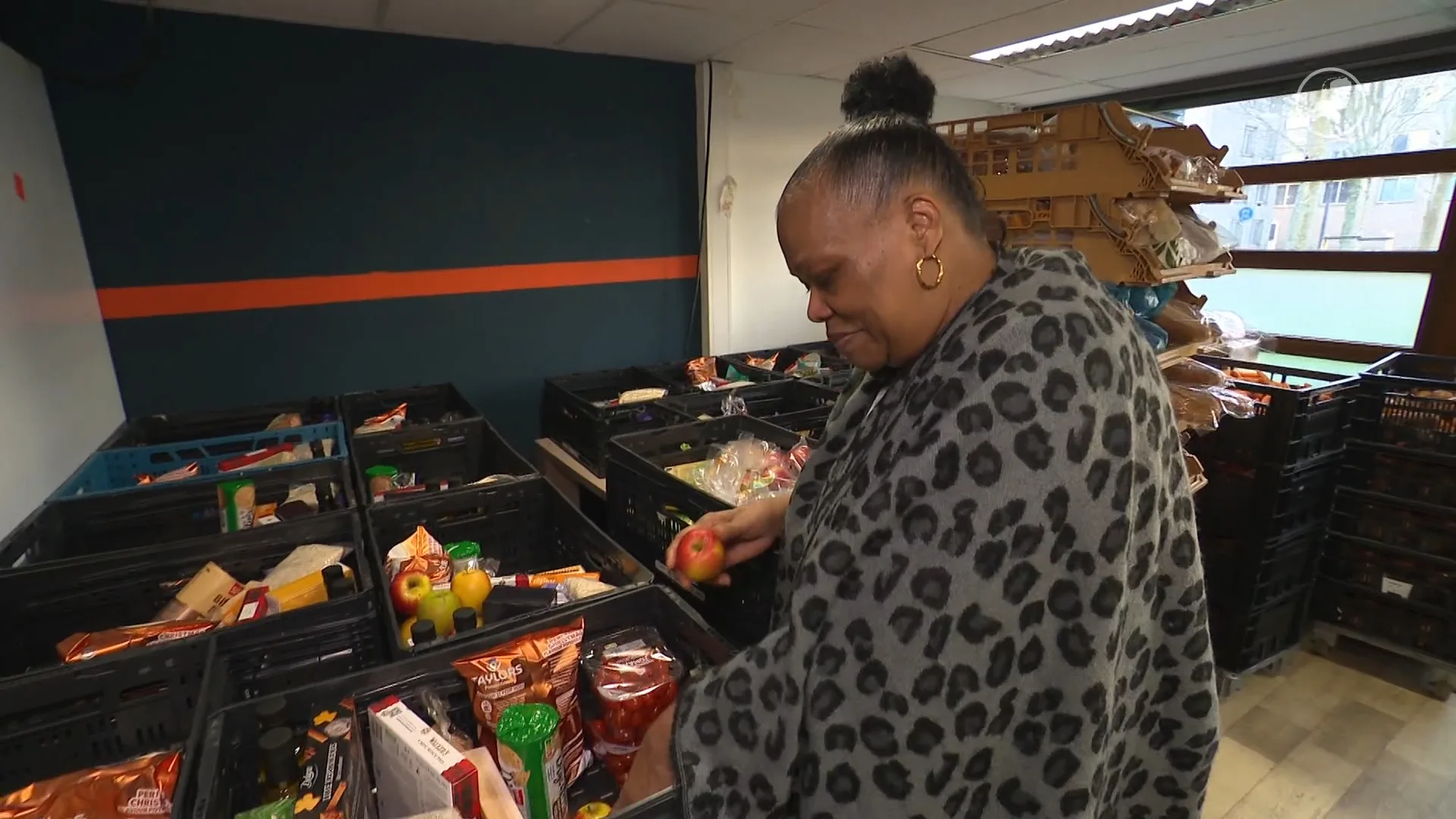 Voedselbank Amsterdam-Zuidoost ziet stormloop: armoede neemt snel toe