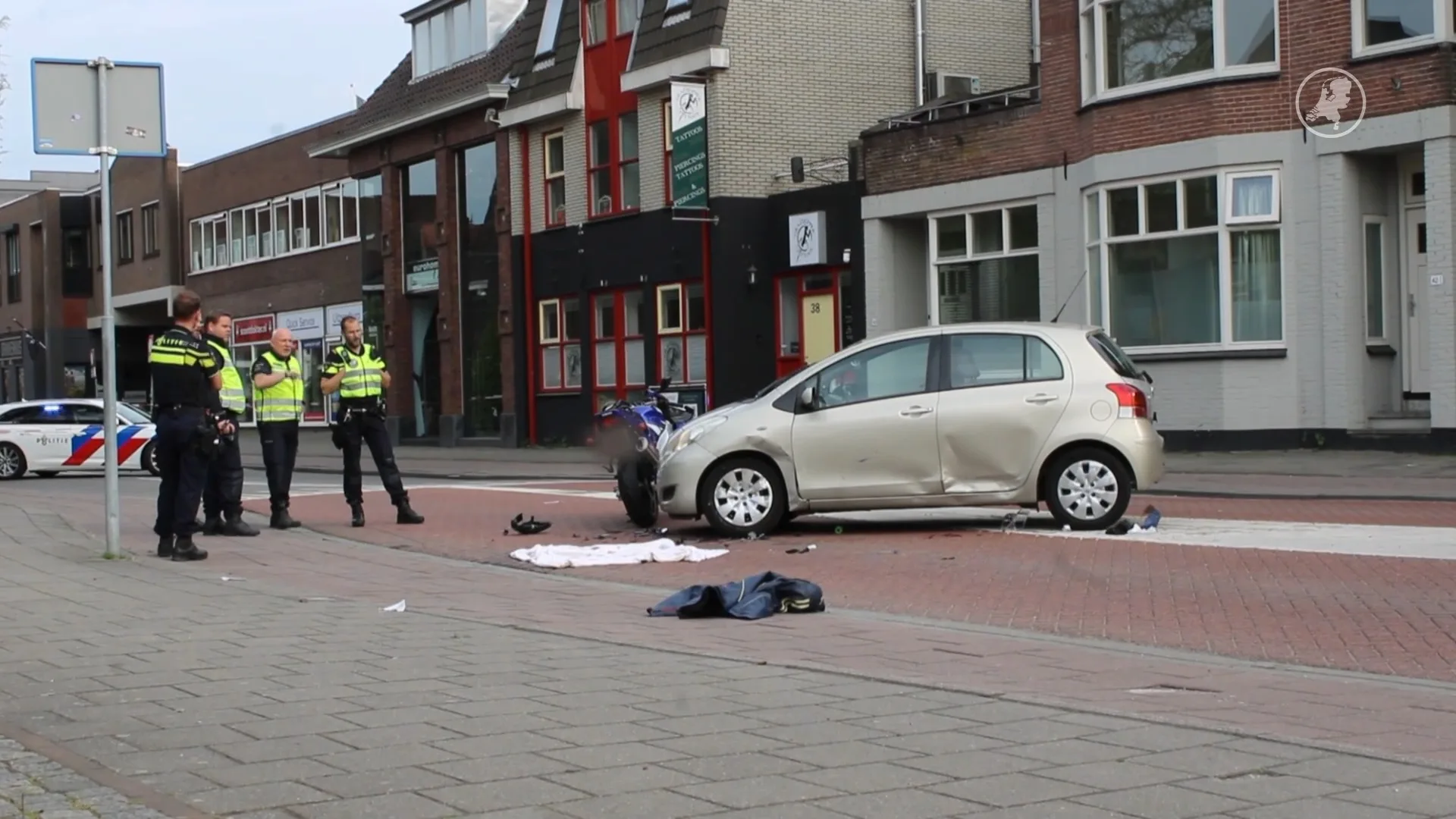 'Twee zwaargewonden bij aanrijding in Boskoop'