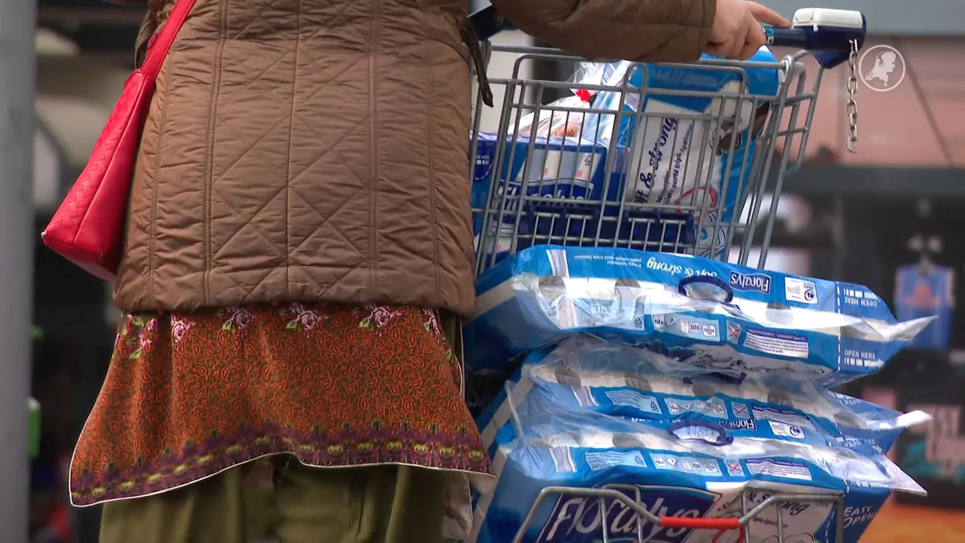 Minister: Nederlanders moeten zich 72 uur kunnen redden bij ramp of oorlog