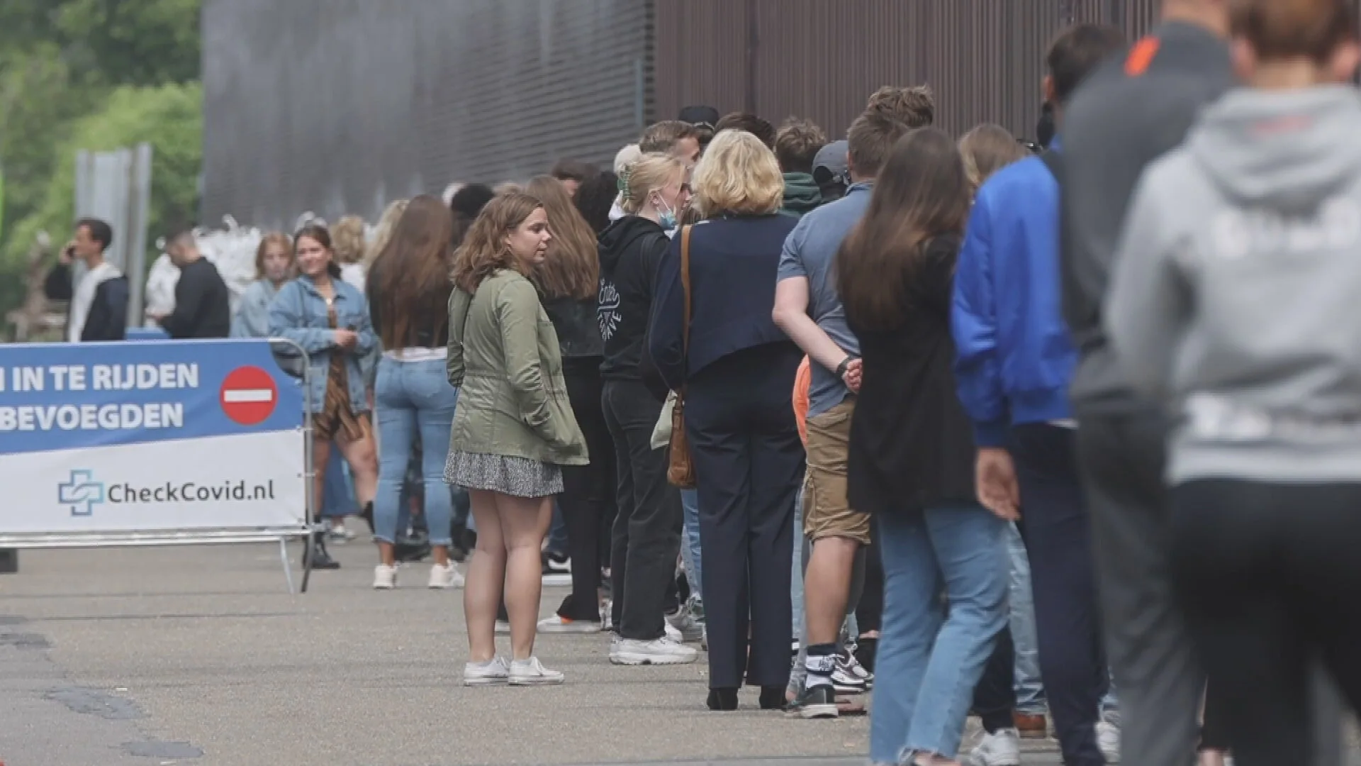 Opnieuw druk bij Testen voor Toegang, 'maar het loopt goed door'