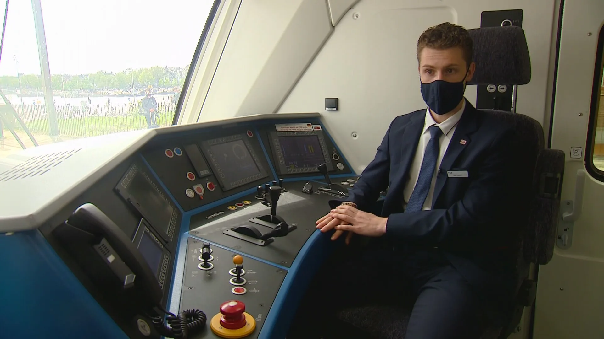 Na jaren weer treinverbinding tussen Amsterdam en Wenen, eerste rit is voor machinist Tim (23)