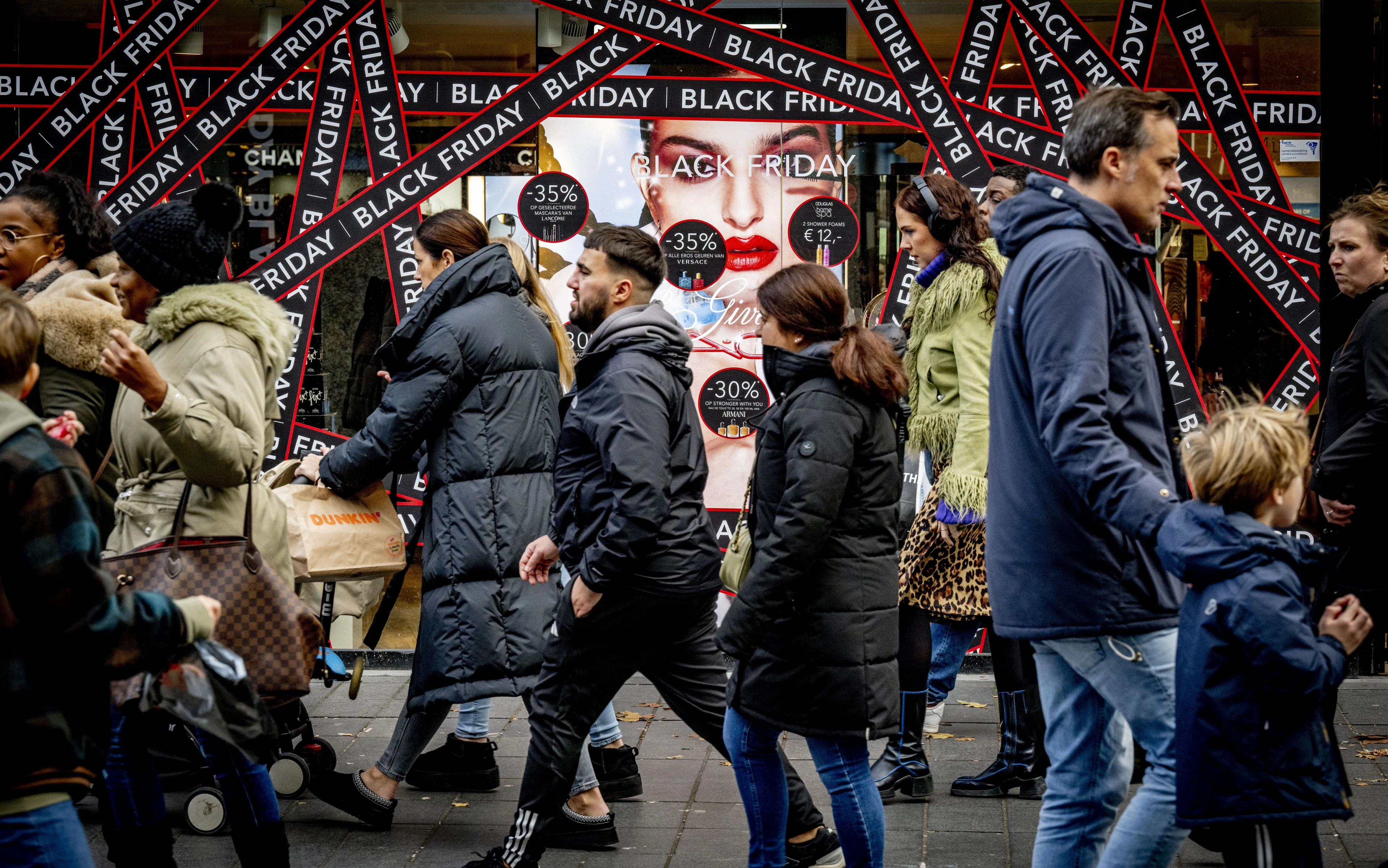 Zo trap je niet in de nepaanbiedingen van Black Friday
