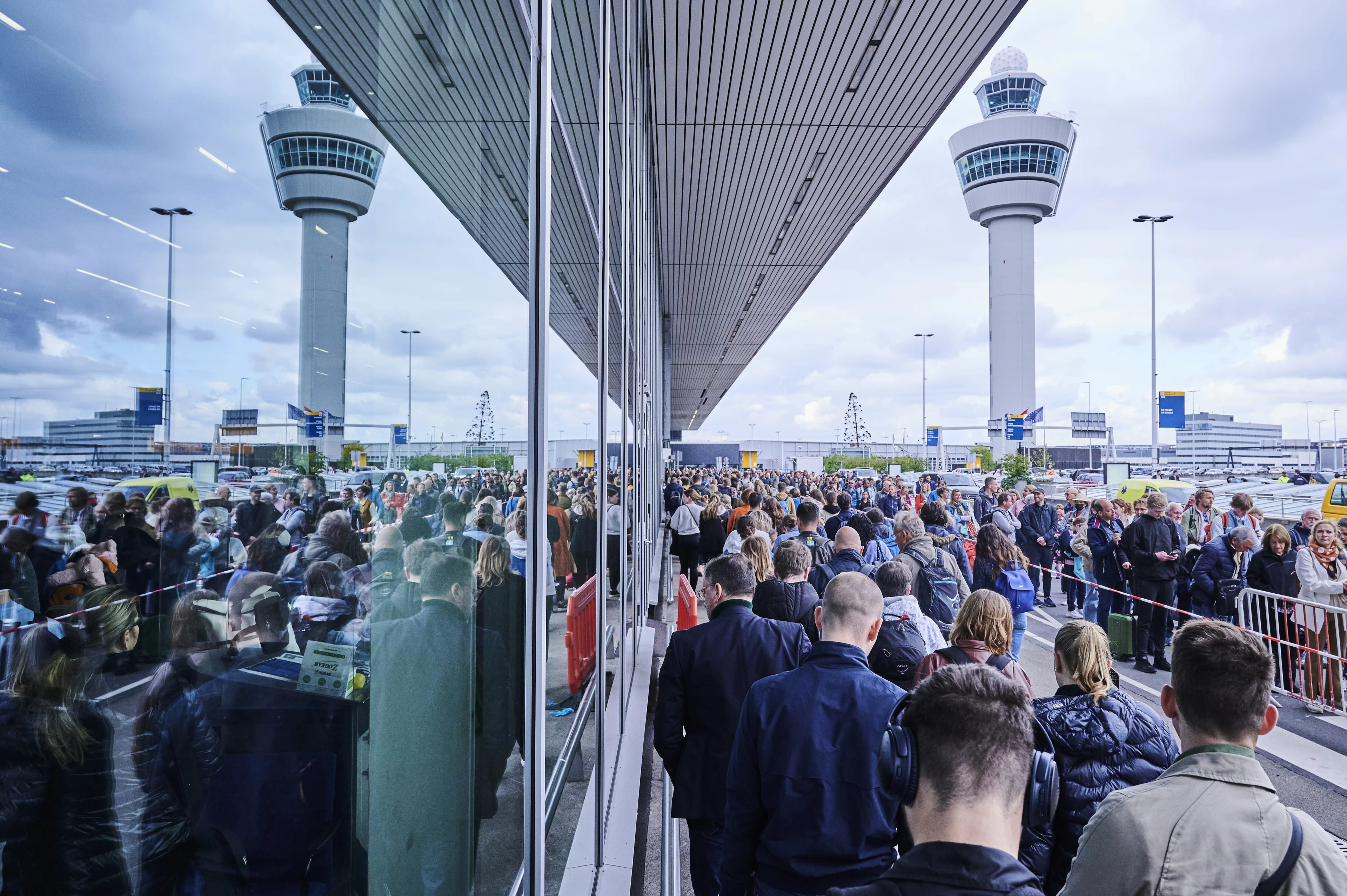 Zo wil Schiphol aankomende zomer chaos en drukte voorkomen