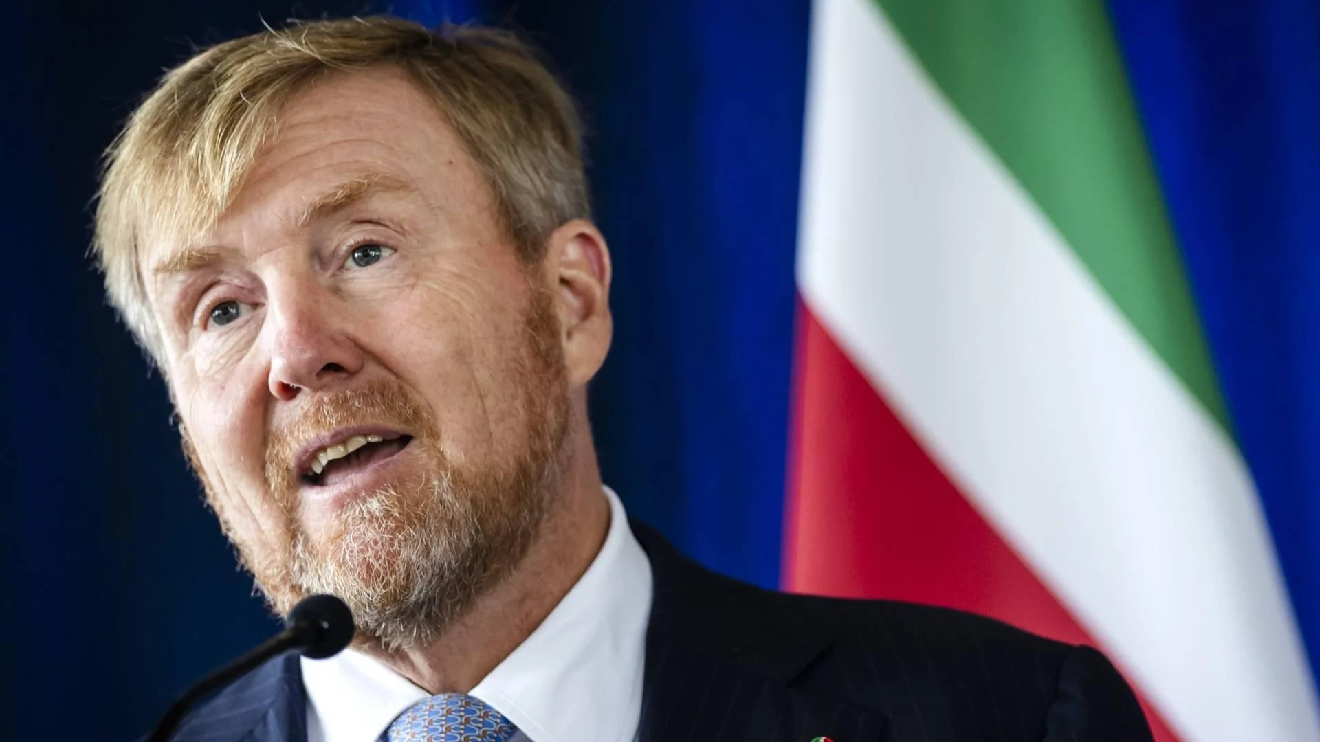 Koning krijgt vergiffenis van nazaten tot slaaf gemaakten