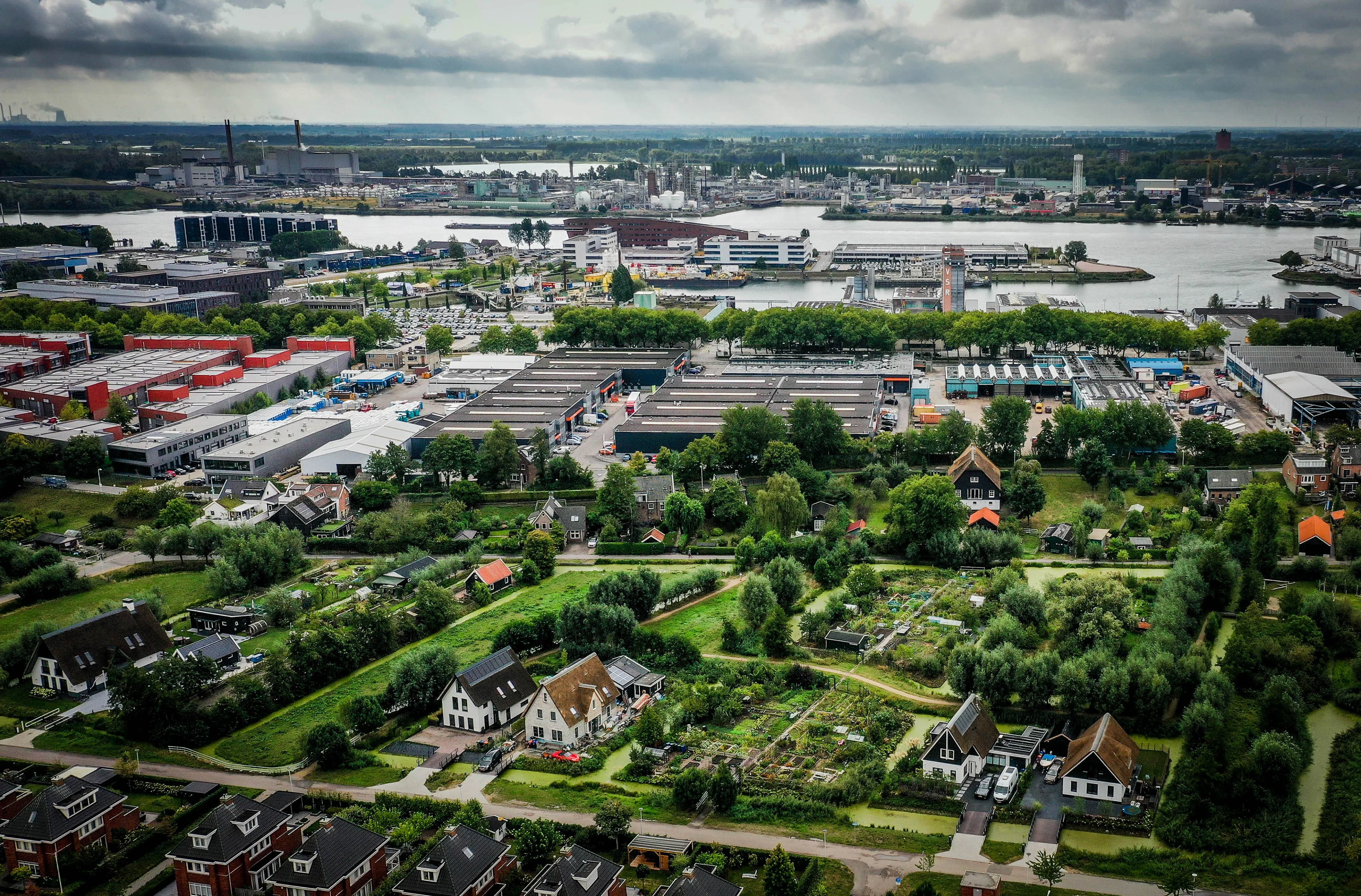 Schoonmaken moestuinen rond Chemours kost tientallen miljoenen