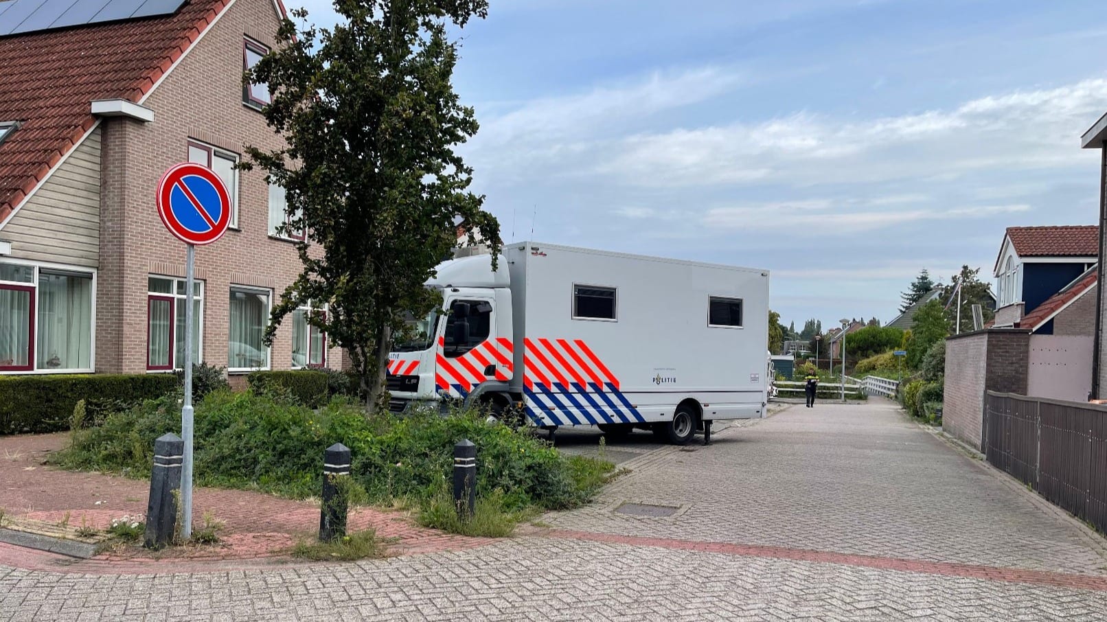Zwaargewonde man (41) in pand Grootebroek overleden, man (40) aangehouden