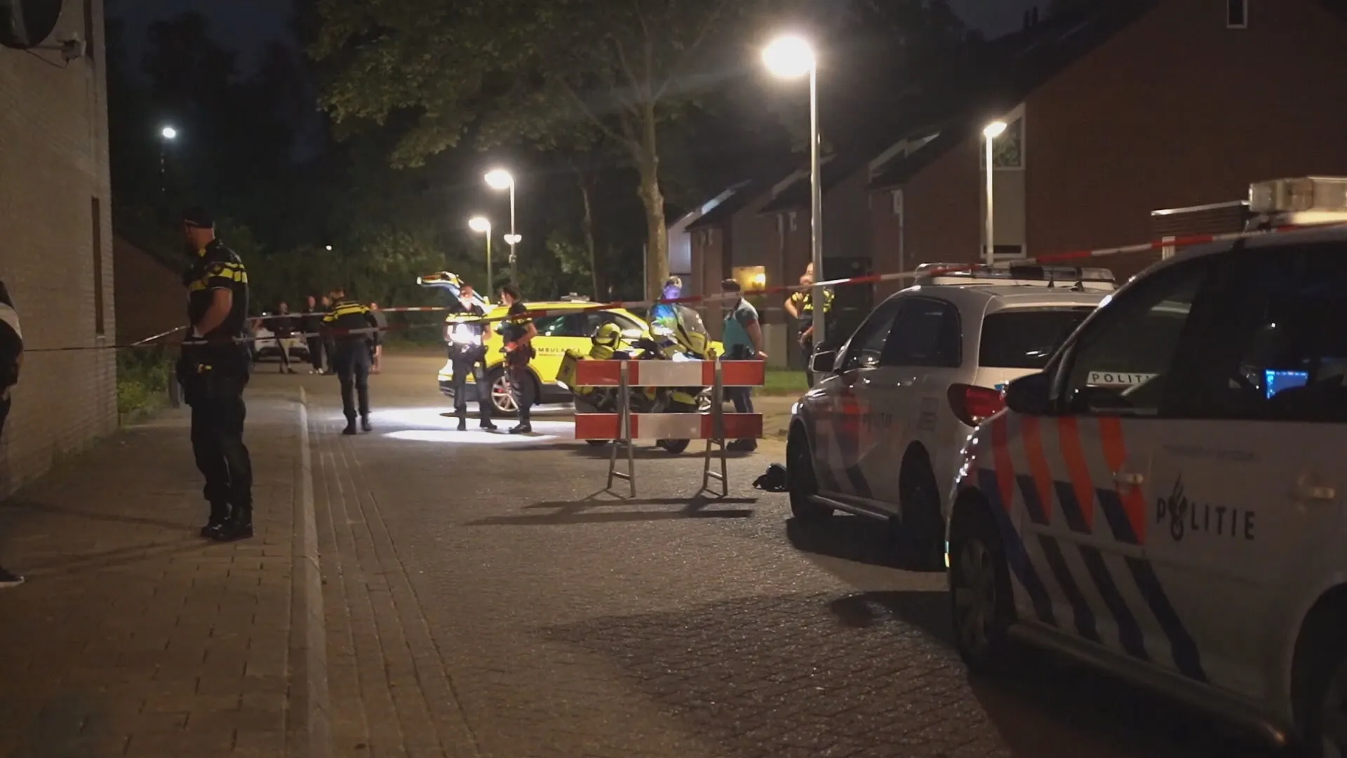 Vrouw overleden op straat in Arnhem, politie doet onderzoek