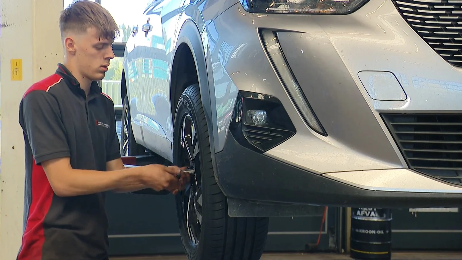 Wie repareert straks onze auto's nog? Groot personeelstekort bij garages