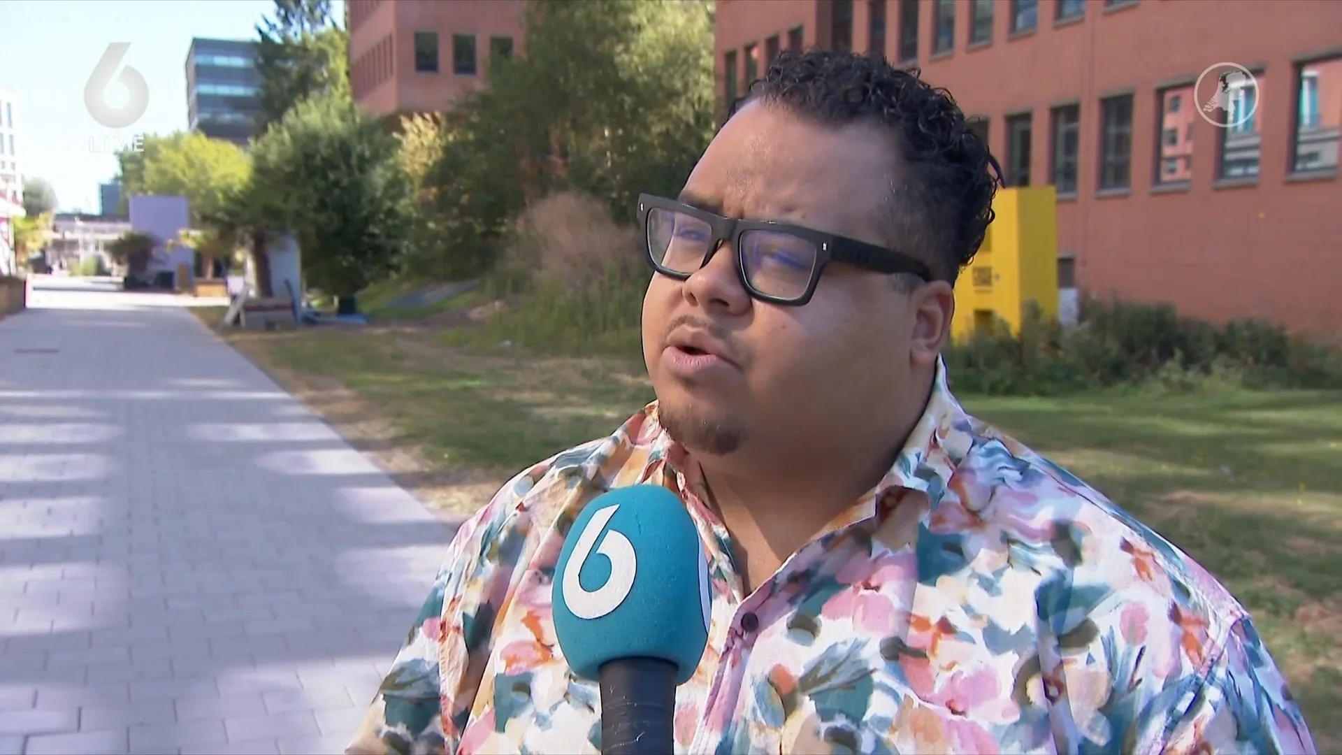 Amsterdammers in actie tegen komst enorm datacenter: 'Waarom hier?'