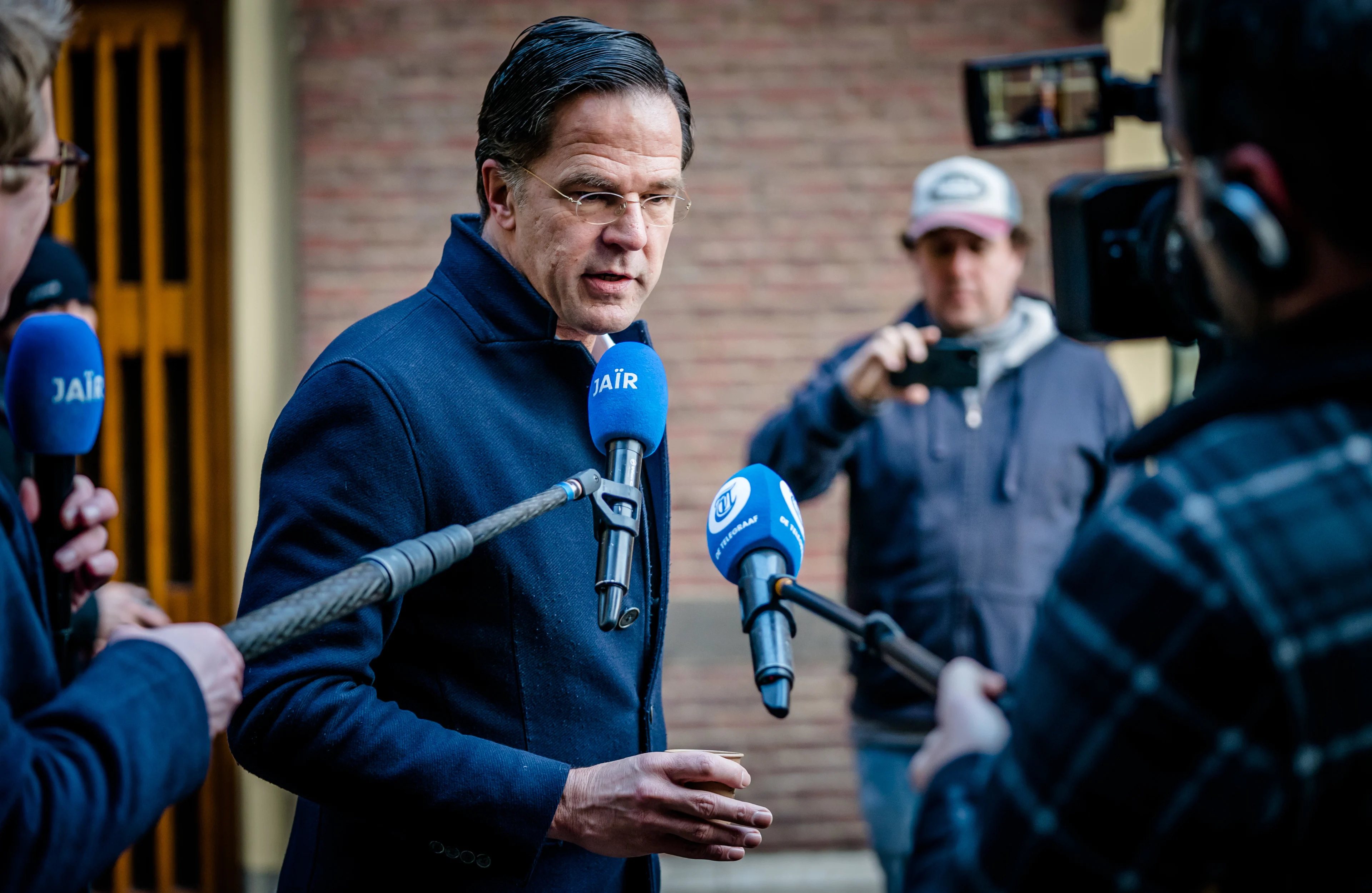 VVD: Rutte moet Oekraïne structurele militaire of financiële hulp toezeggen