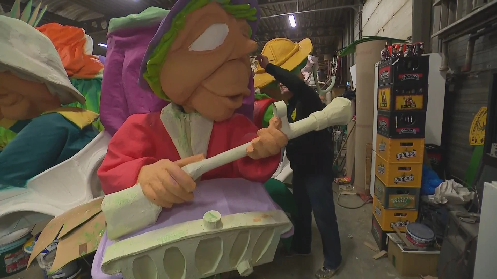 Bouwploegen bikkelen zich richting carnaval, ondanks strenge regels