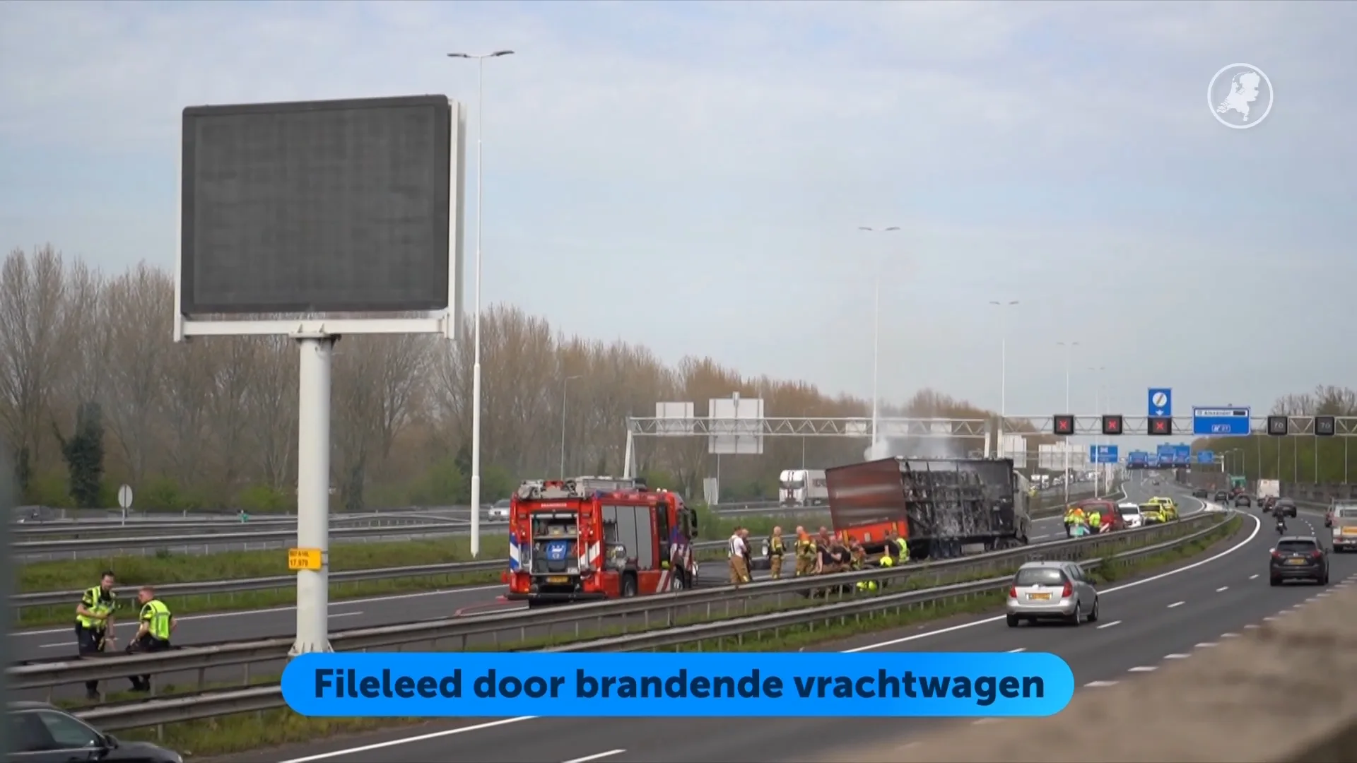 Drukke spits rond Rotterdam na brandende vrachtwagen op A16