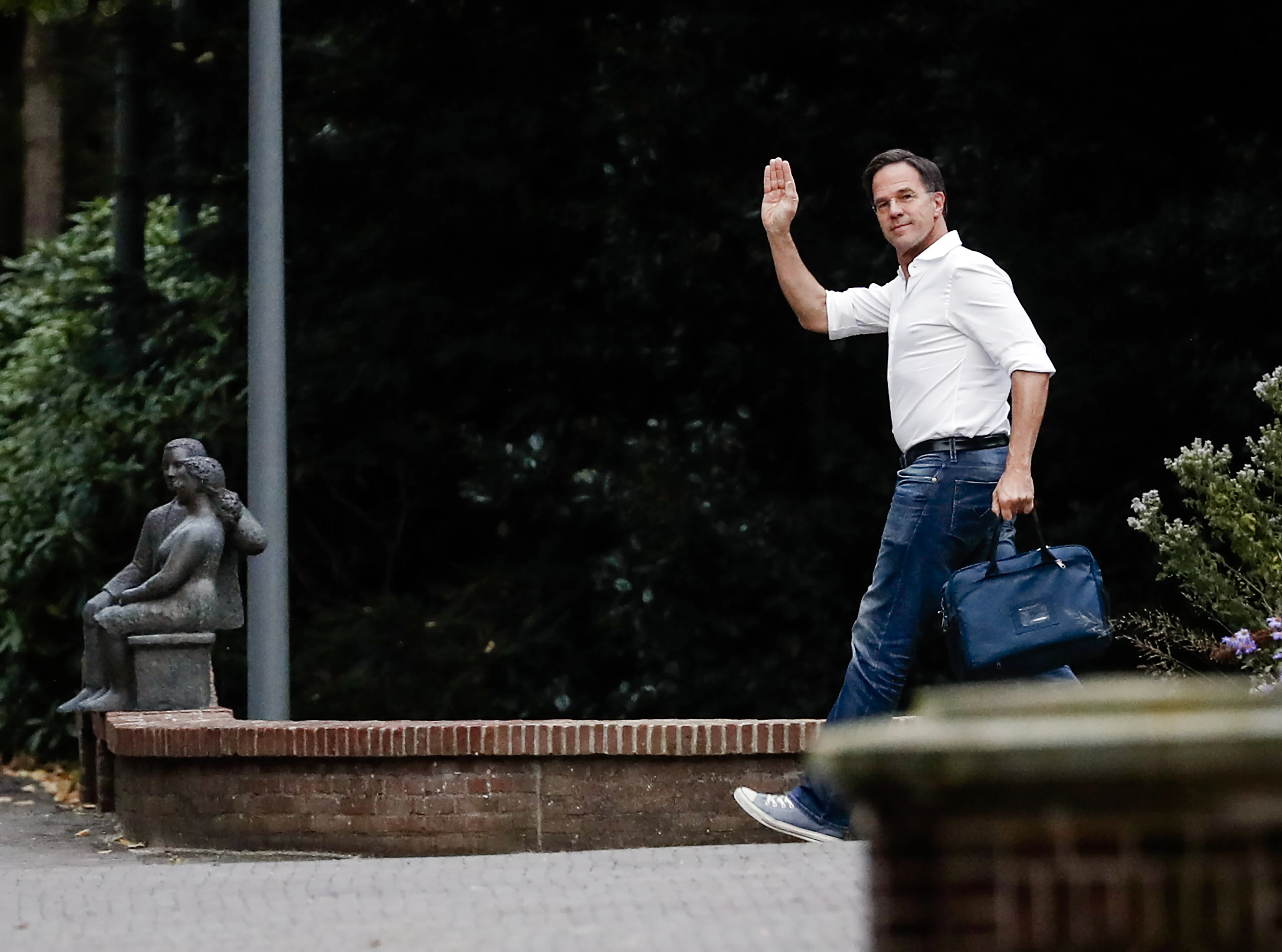 Nog veel opties op tafel bij Catshuisoverleg over corona