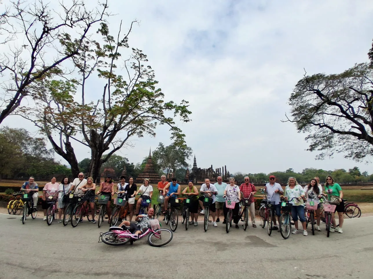 Nederlanders al bijna week vast in Thailand na escalatie Midden-Oosten
