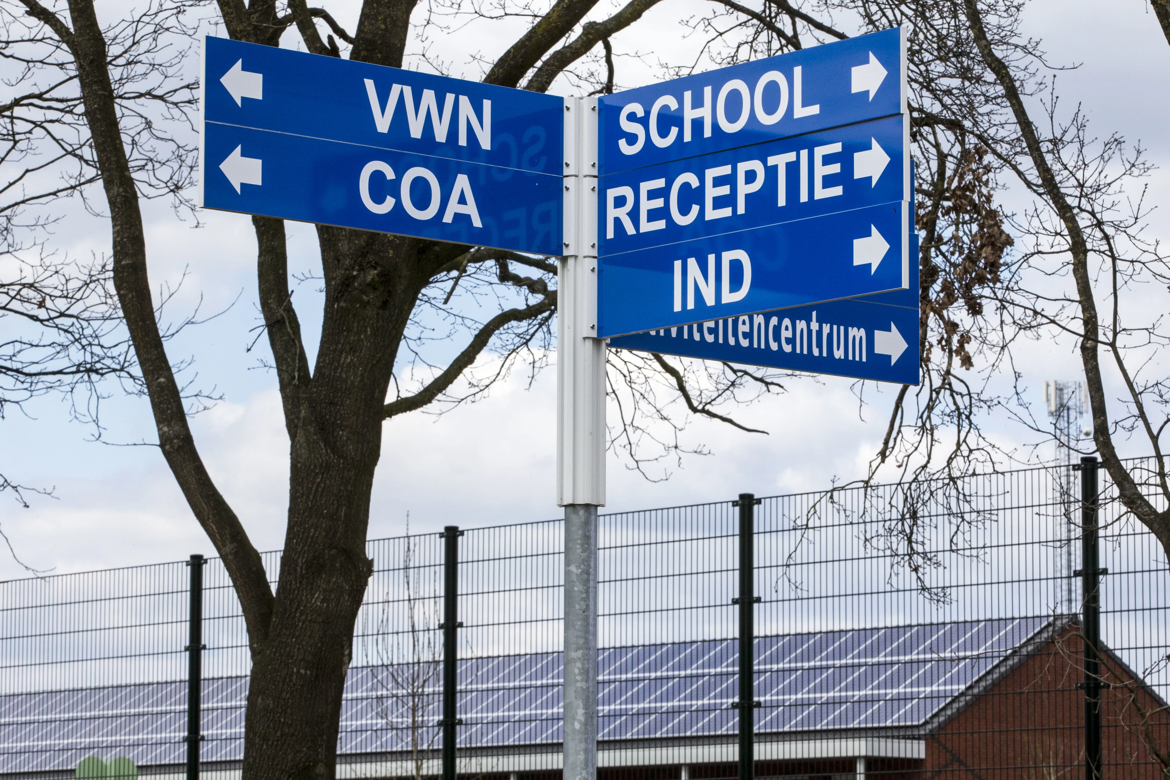 Asielzoekers moeten te lang wachten op uitkomst, kosten: 70 miljoen euro