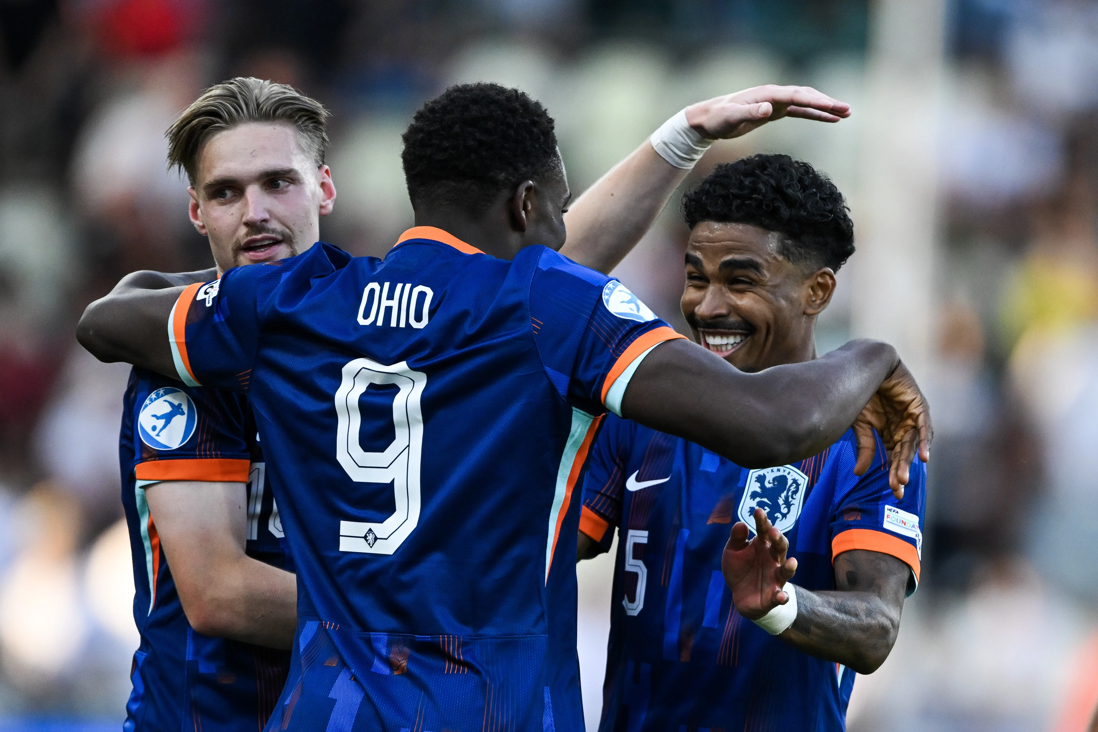 Jong Oranje na snelle rode kaart op karakter naar halve finale EK